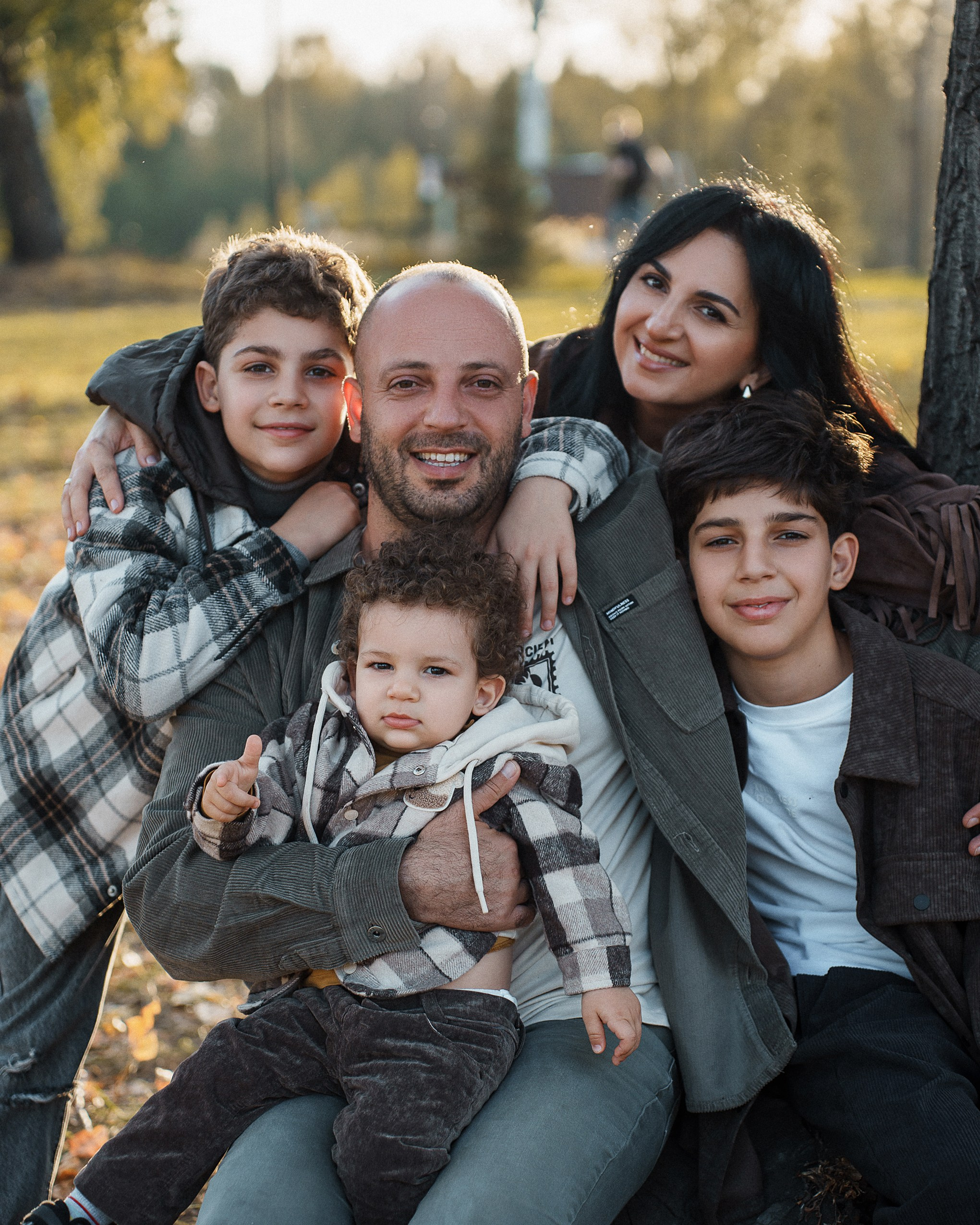 Армен, Сати, Марк, Давид и Арман, парк Арена. Фотограф Дарья Едапина Новосибирск