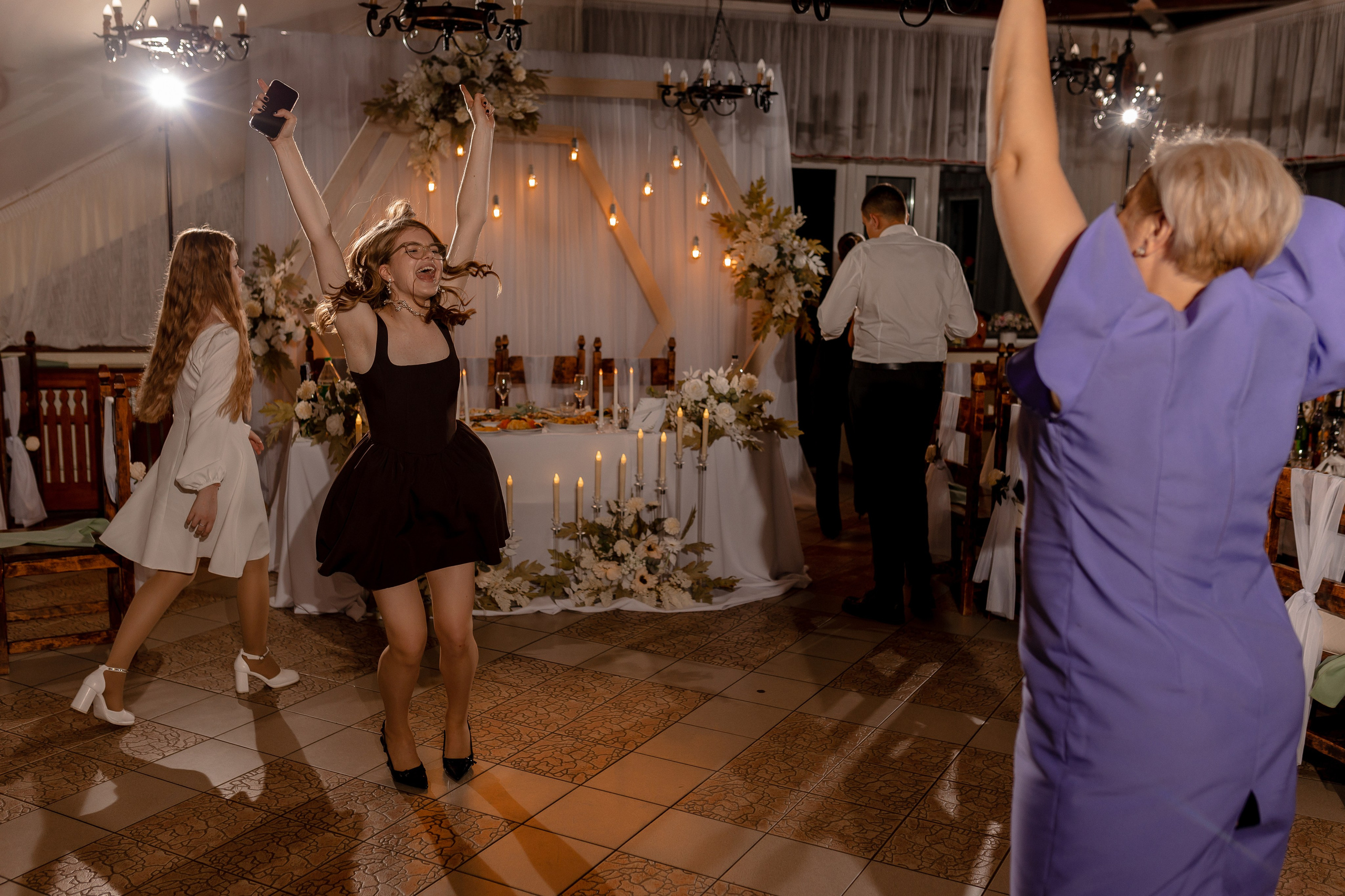 Ксения и Максим. Свадебный фотограф Елена Ловцевич