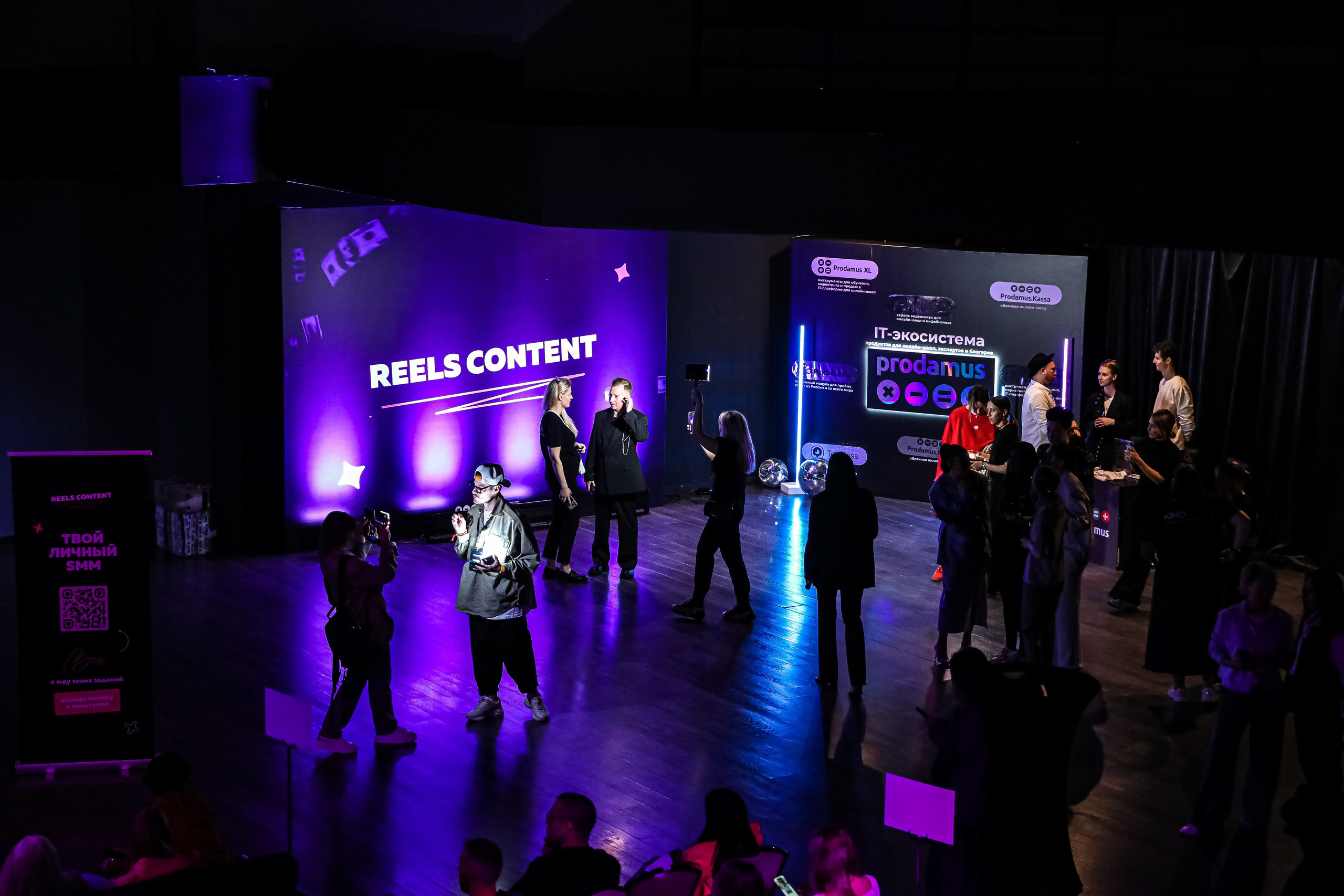 REELS CONTENT — НЕТВОРКИНГ. Photographer Viktoriya Markushina «My world throug»