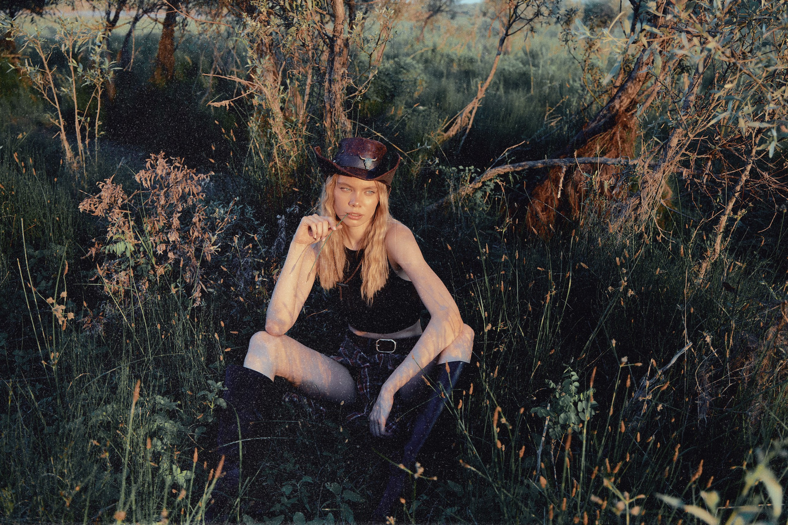 STREET. Salien Adare