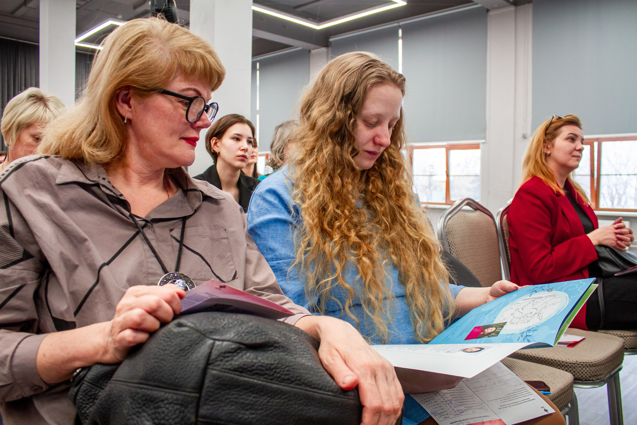 Ярмарка вакансий в Екатеринбургской академии современного искусства 2025