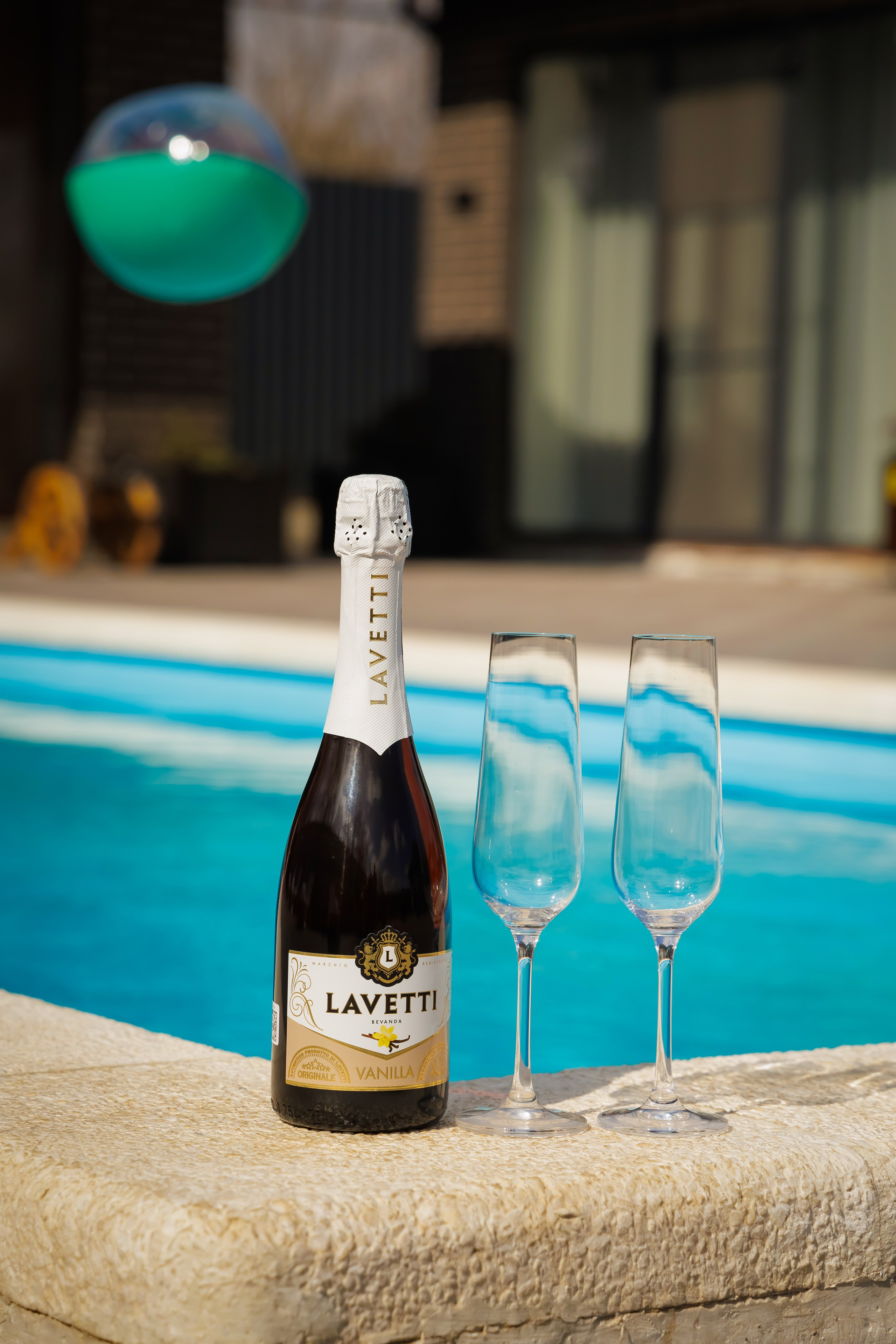 Интерьерная и рекламная съёмка. Свадебный и семейный фотограф в г. Майкопе (выезд по республике и краю)