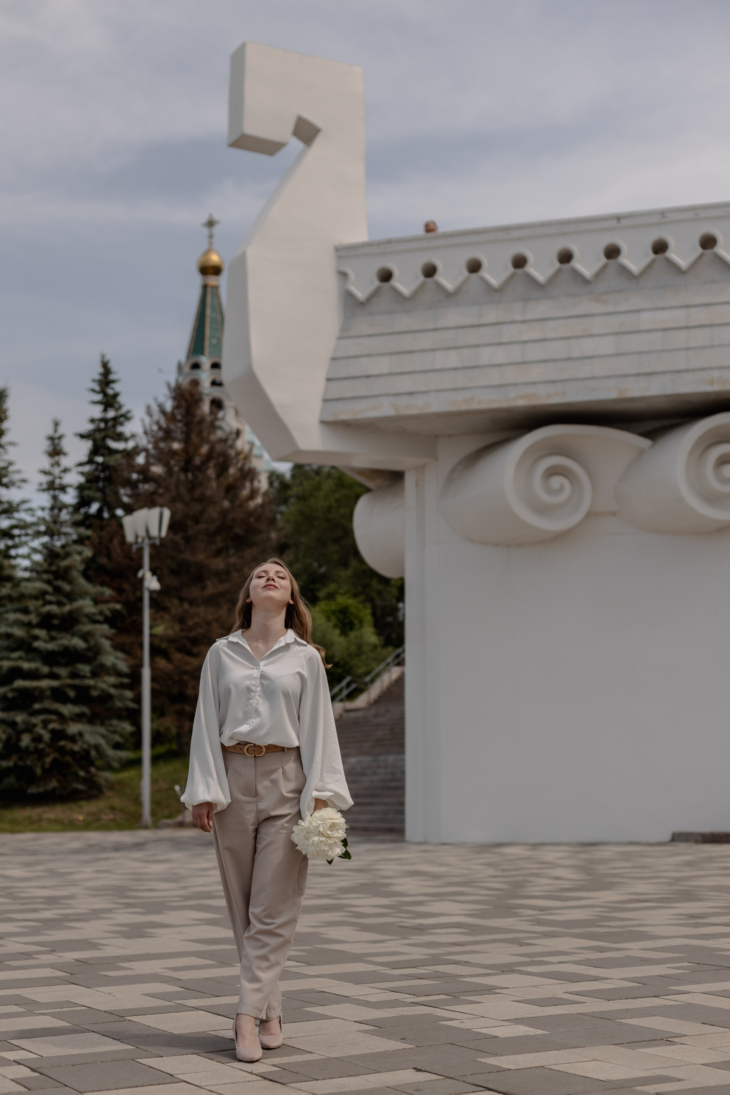 Анна и цветы. Семейный фотограф в Самаре и Казани Александра Никитина