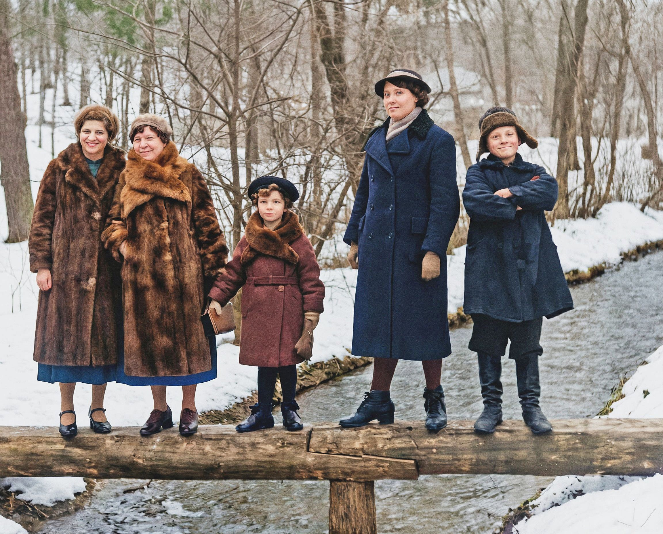 Для вас. Фотография, ретушь, сканирование, восстановление старых фото, интерьерная съёмка, студия. Данилов Александр, Москва