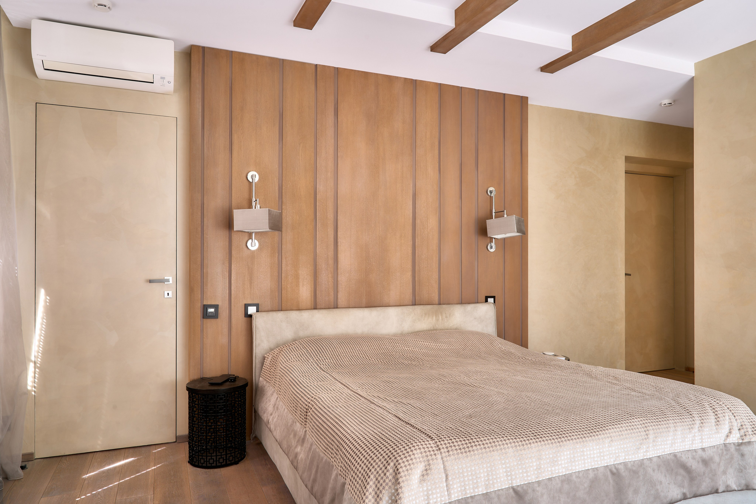 Профессиональная съёмка интерьеров в Новогорске для продажи дома — Быстрая сделка с качественными фото | vhaus. Видеопродакшн недвижимости и архитектуры | Студия VHAUS