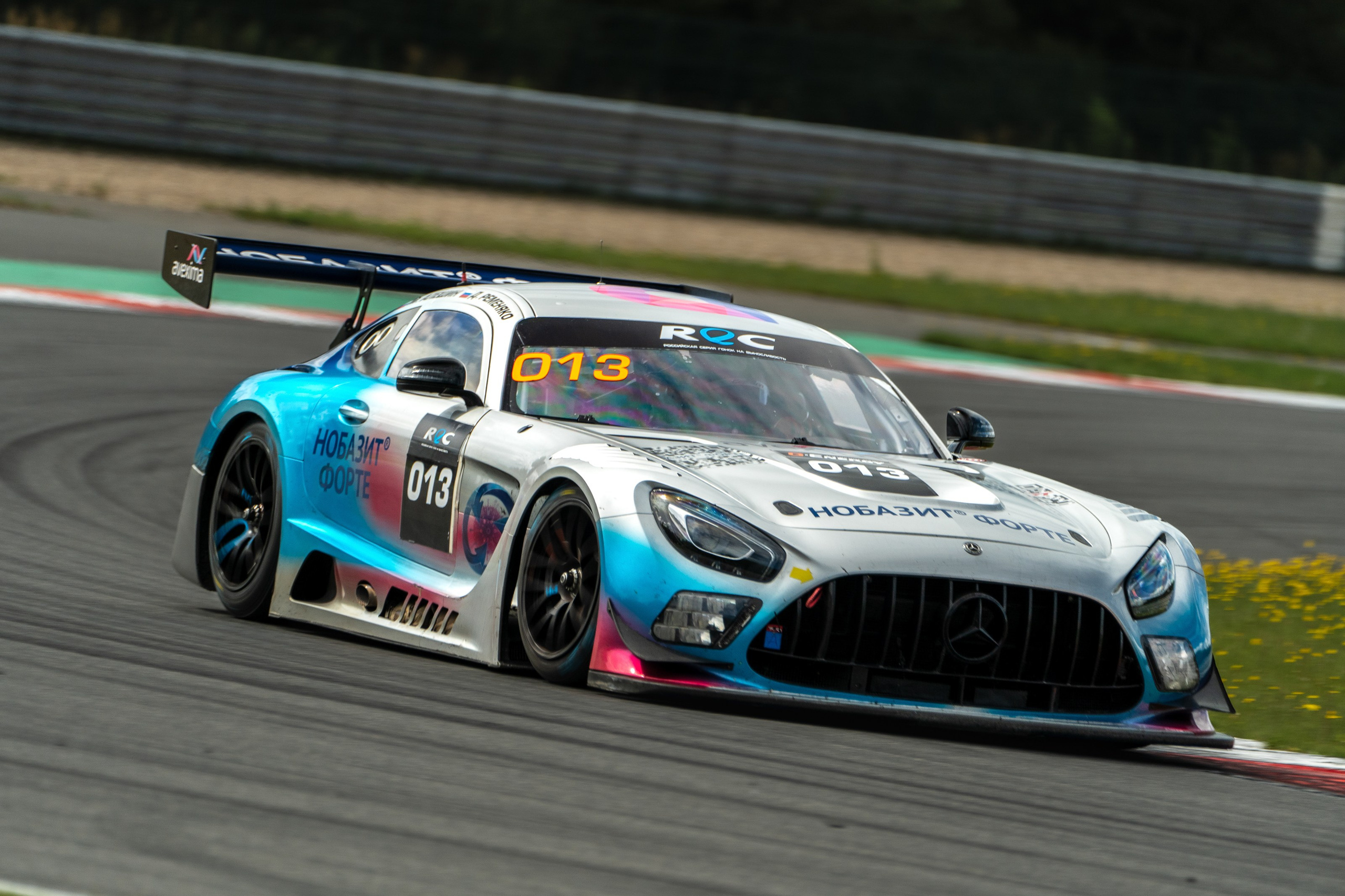 Фото четвертого этапа Российской серии гонок на выносливость. Фотограф Николай Прокофьев модельные тесты в Москве