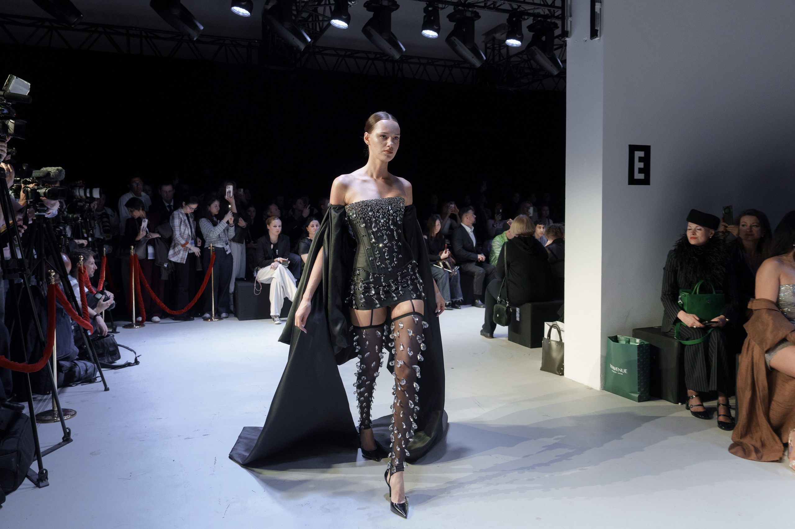 Fashion Show. Фотограф Николай Прокофьев модельные тесты в Москве