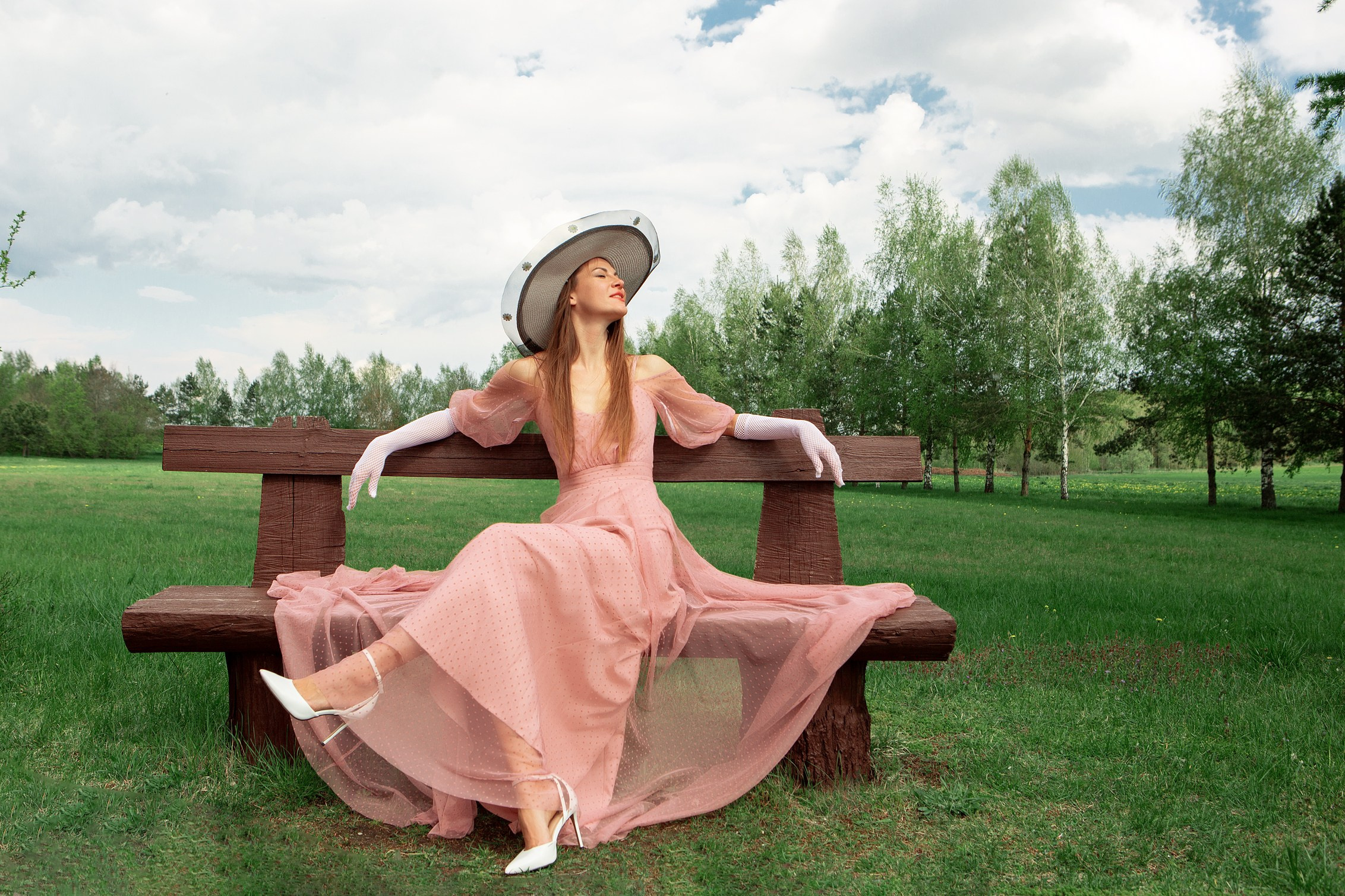 Фотосессия в Барановичах Александра и Кристины, апрель 2024. Свадебный фотограф в Барановичах Вячеслав Шах-Гусейнов, фотошкола