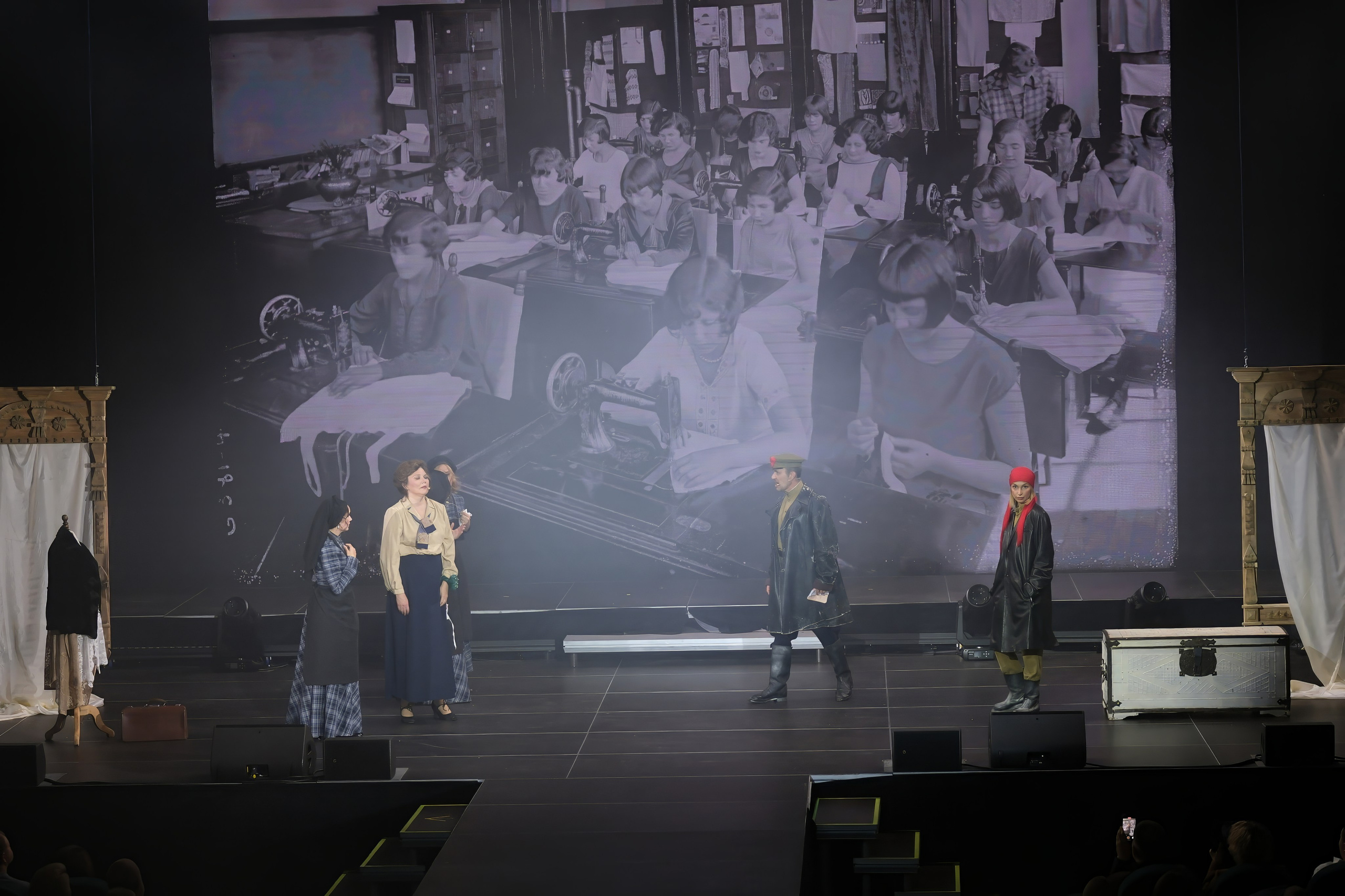 Подиумный спектакль «Стиль Надежды». Добро пожаловать в студию «Цифровой скульптор»  где искусство встречается с технологиями!