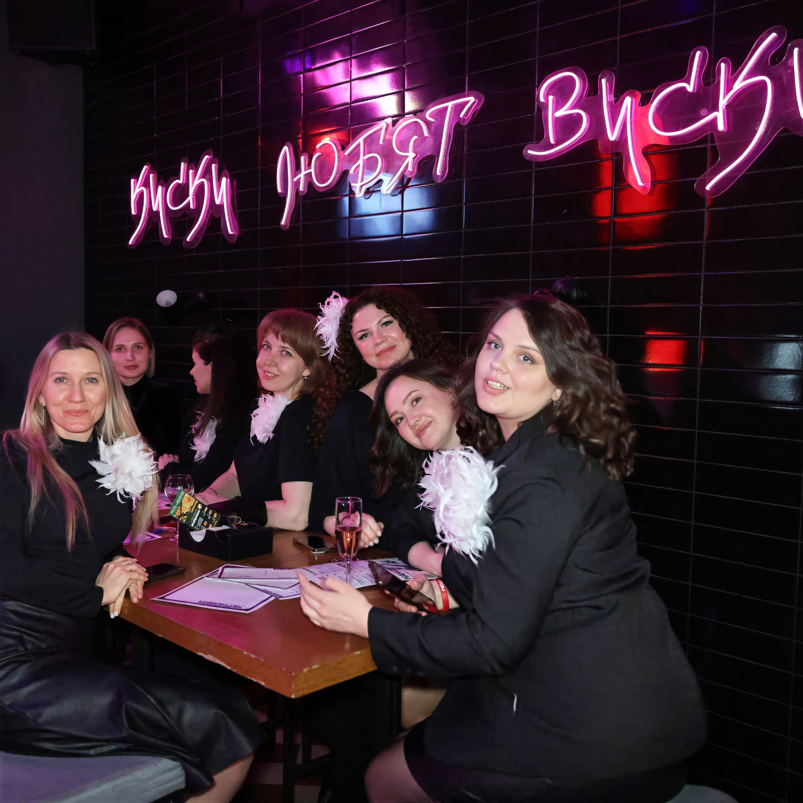 ФотоКВИЗ. Добро пожаловать в студию «Цифровой скульптор»  где искусство встречается с технологиями!