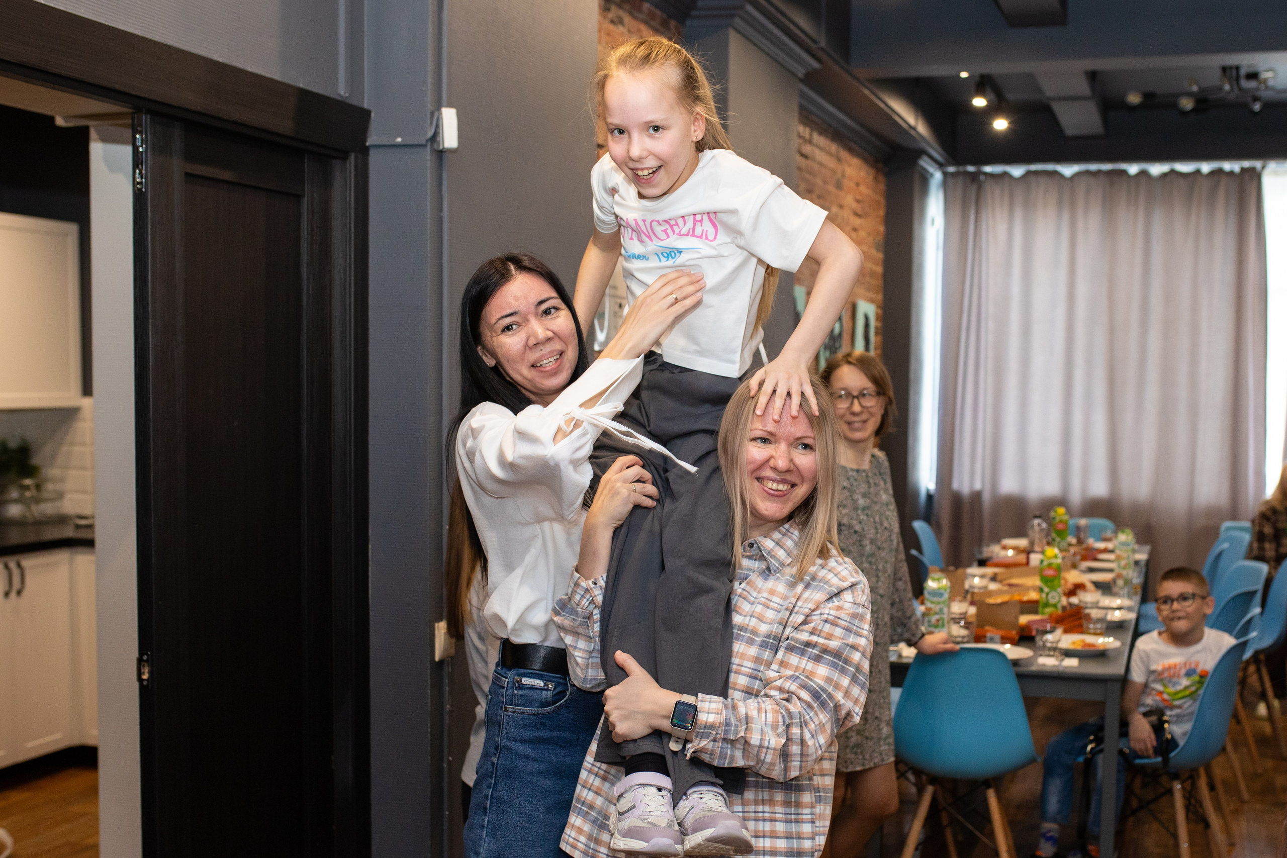 Арка. Party от команды «Оторвись». Фотограф в Новосибирске Ася Зверева