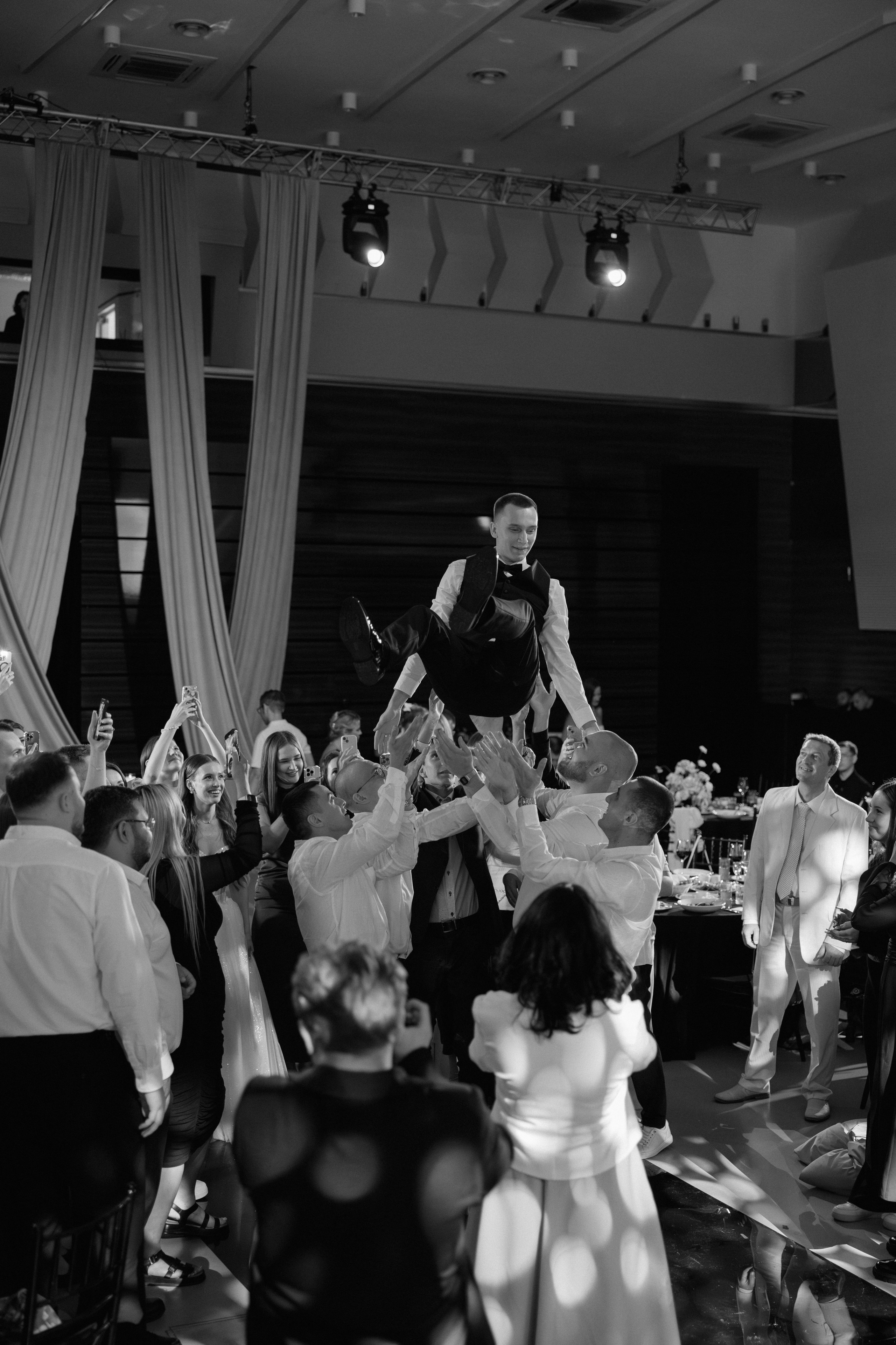 Igor & Ulyana. Photographer — Regina Sal’manova. Uray