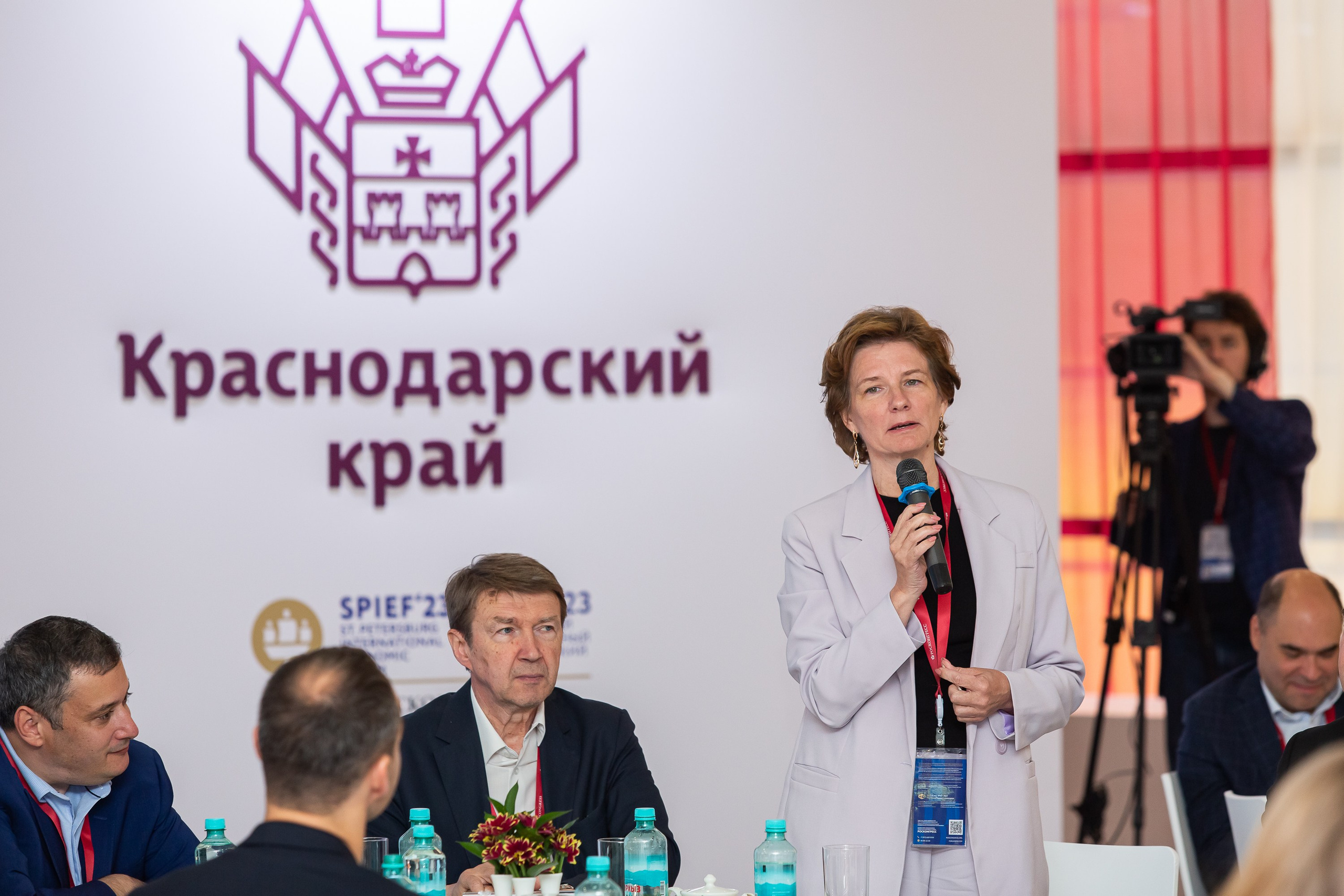 Деловой репортаж. Сергей Гусев — спортивная фотография, виртуальные туры, 3д панорамы