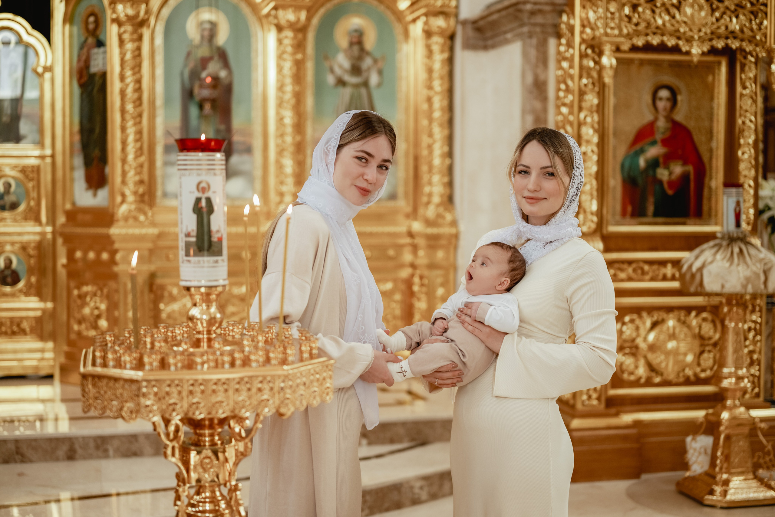 Крещение в Донецке. Юлия Басня семейный и свадебный фотограф в Донецке
