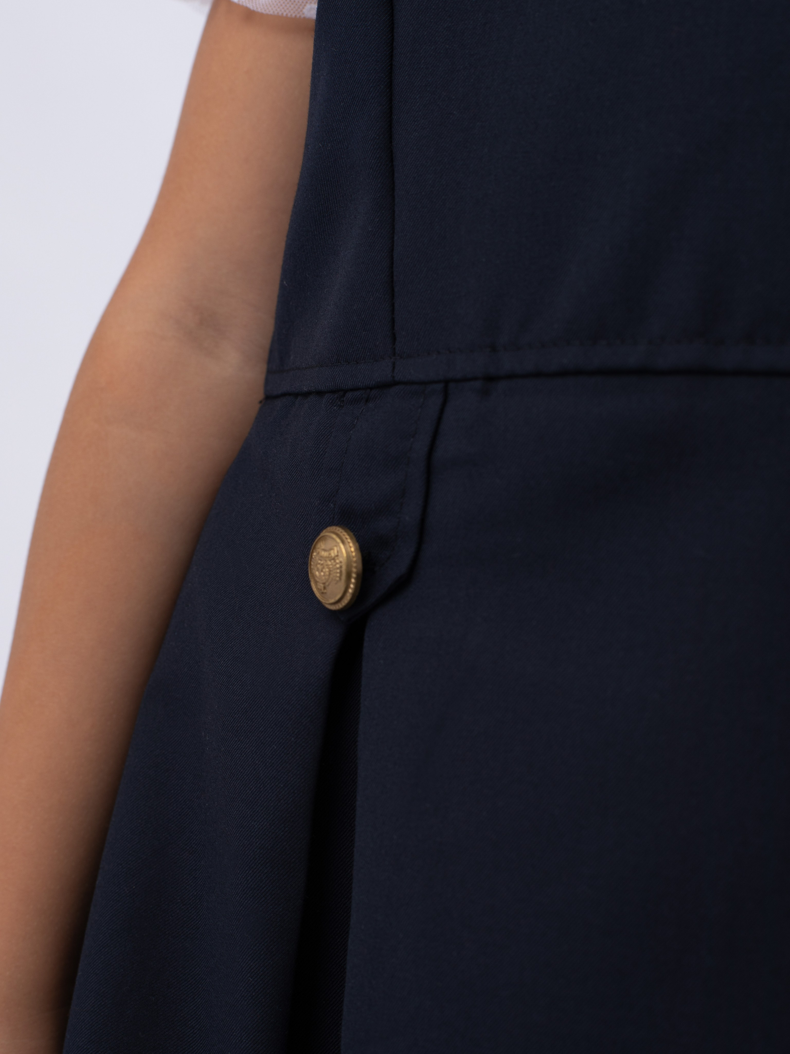 Школьная одежда. Фотостудия предметной и модельной съёмки для маркетплейсов