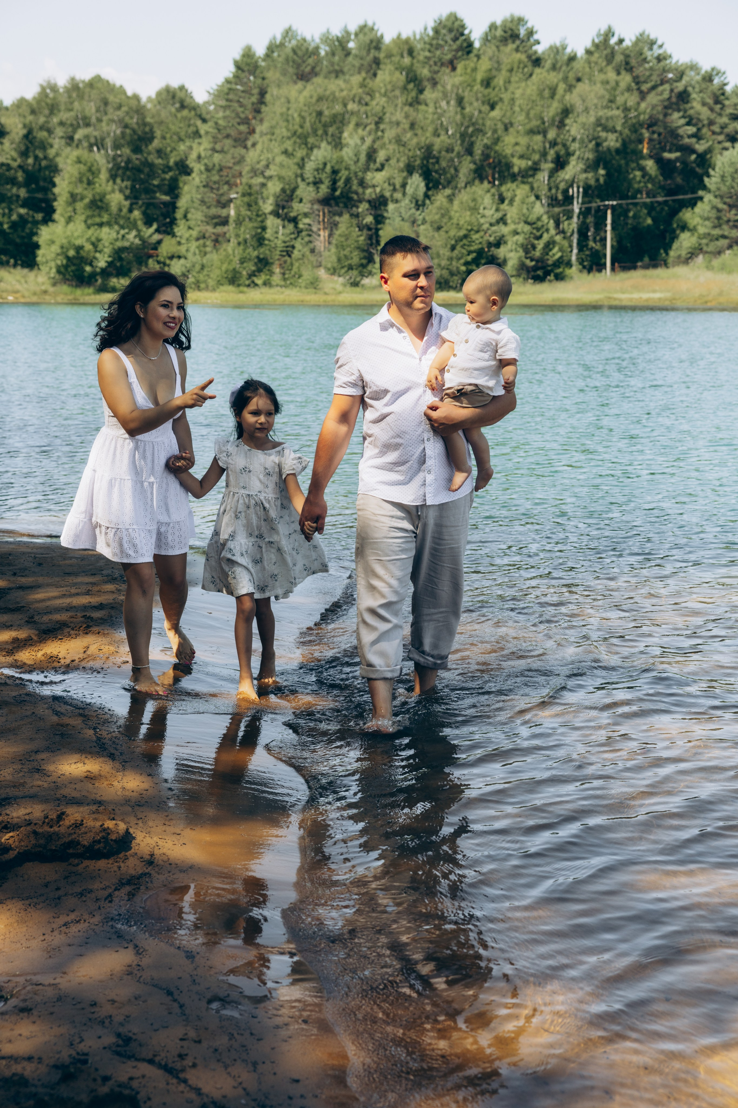 Прогулка в Новогрудинино. Свадебный, семейный фотограф в Иркутске Светлана Макаричева