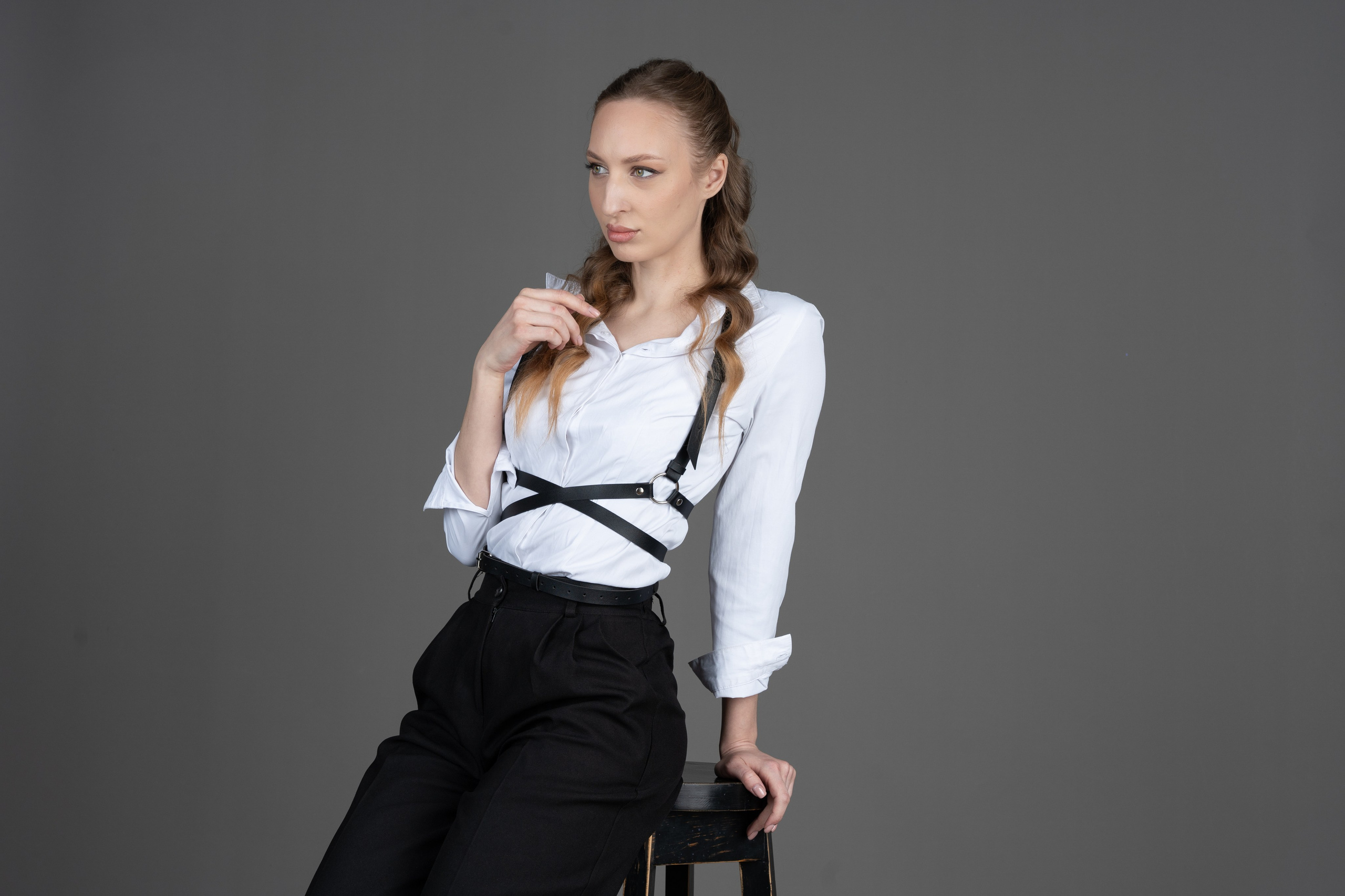 Студийный женский портрет. Тонкая грань между классикой и современностью. Фотограф |Ленинск, Волжский, Волгоград| Наталья Савилова