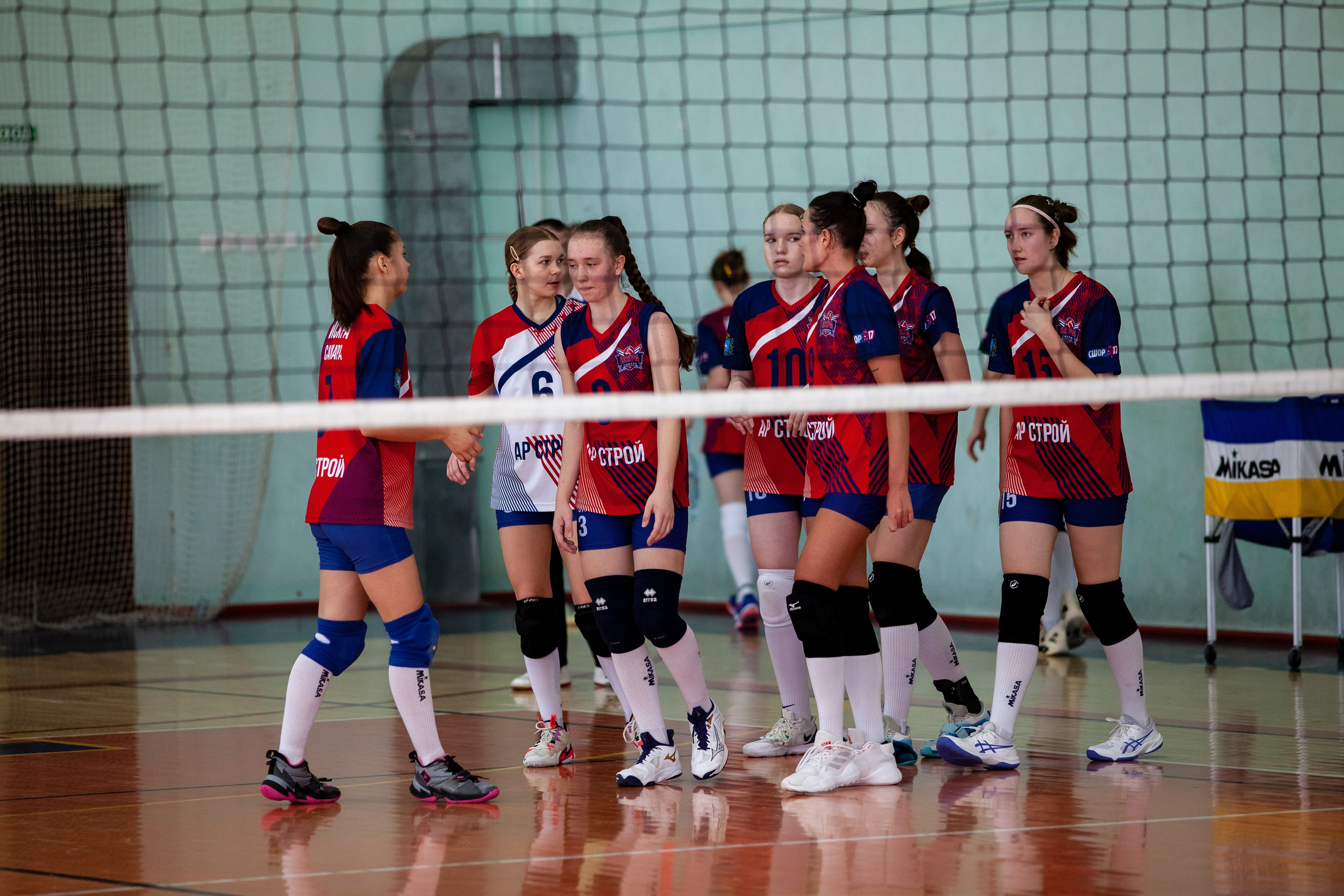 Искра (Самара) — Академия (Пермь). Фотография