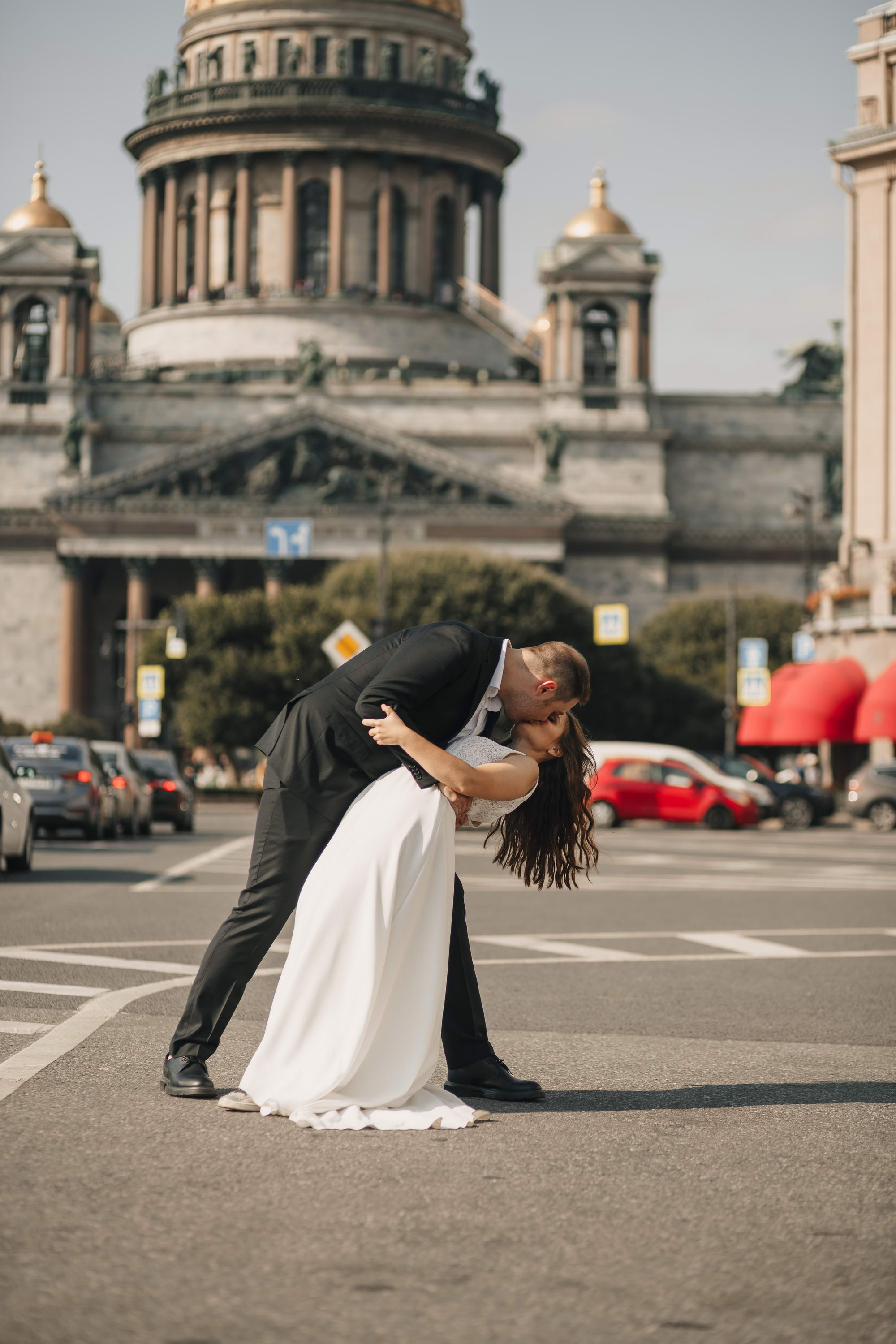 Венчание интернациональное. Свадебный фотограф Игорь Брундасов 8PHOTO на свадьбу венчание загс СПб