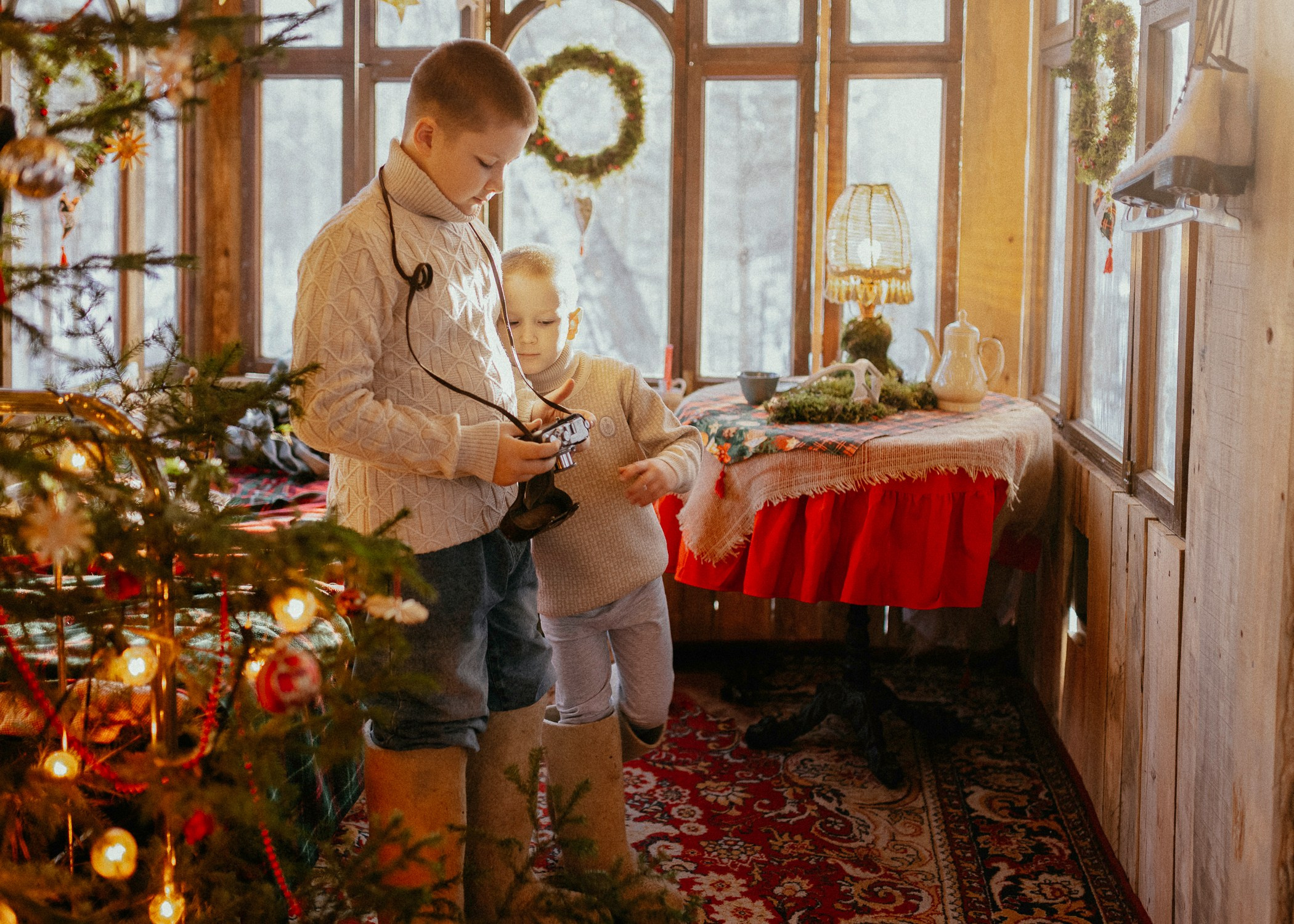 Домик на Дереве с Сеновалом — Локация в стиле Бохо/Прованс для волшебных фотосессий в Екатеринбурге. Фотостудия «Зачарованный Сад» в 20 минутах от центра Екатеринбурга