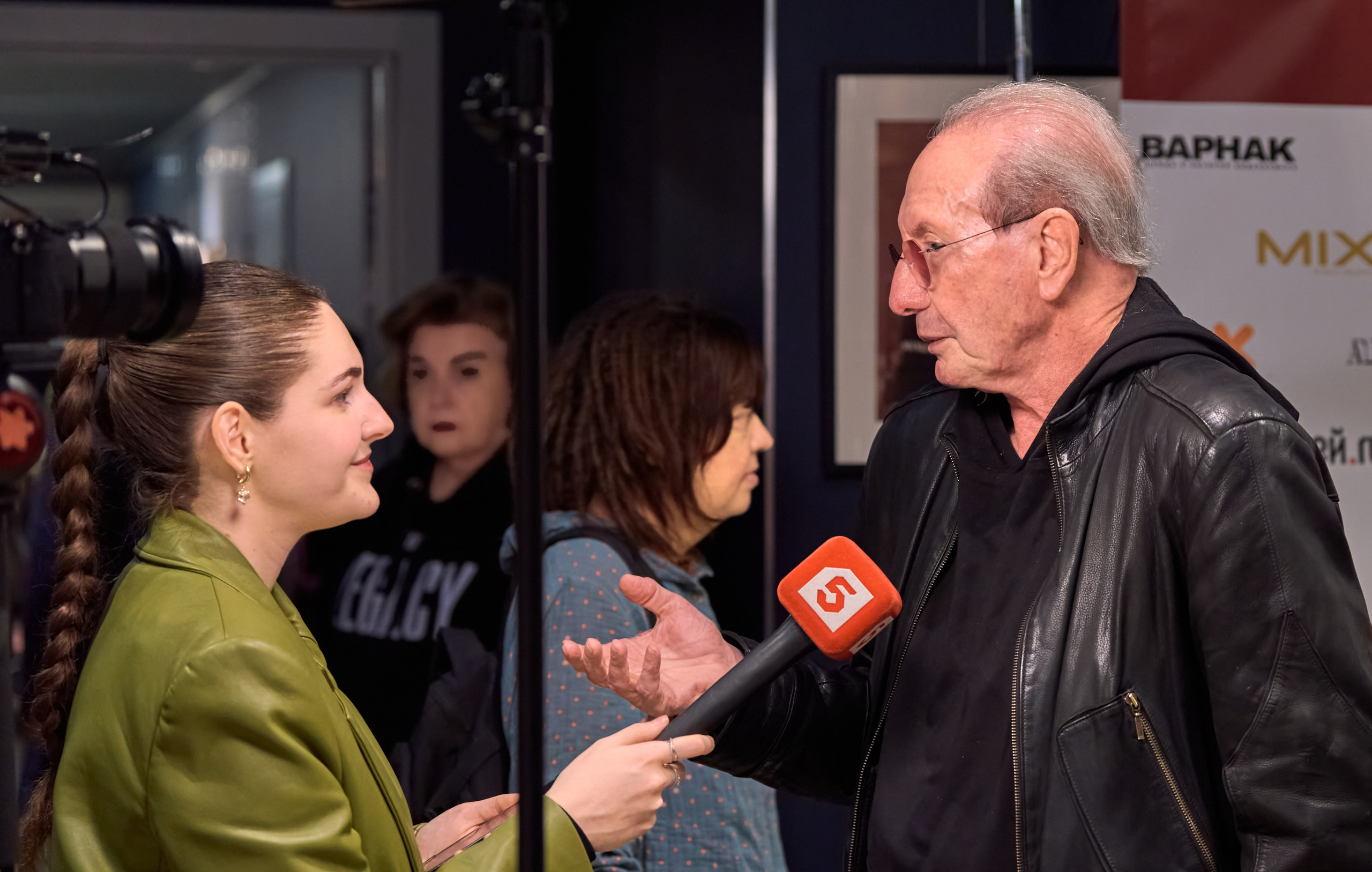 «Сейчас все так живут» — пресс альбом. Балетный фотограф Москва Майоров Николай