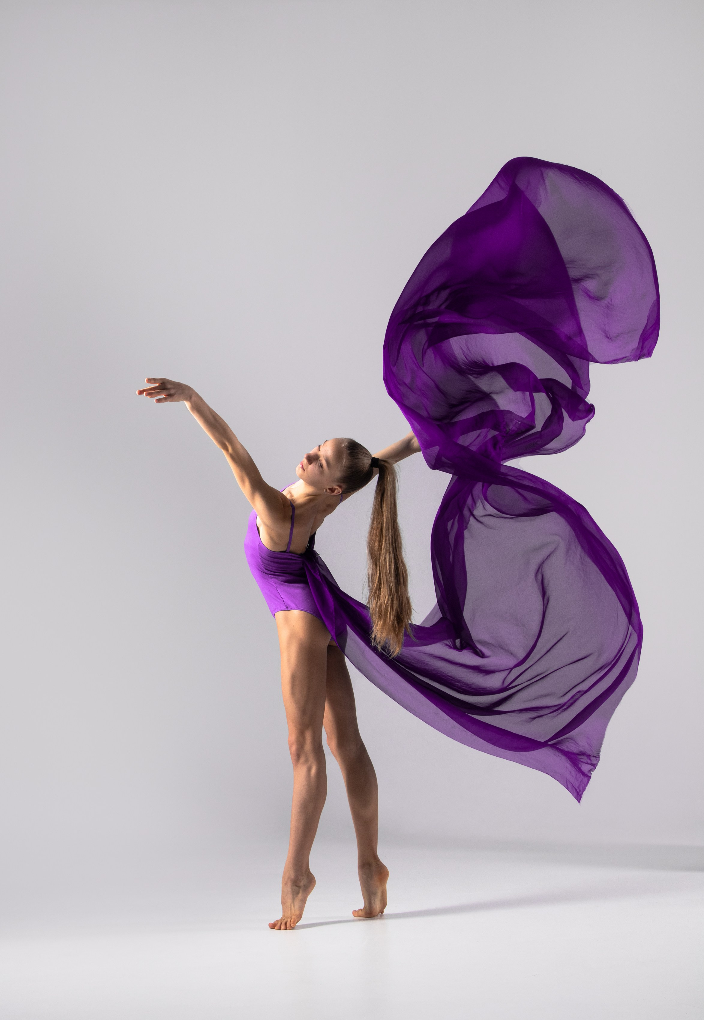 Съемка с тканью. Sport Art Photographer Moscow