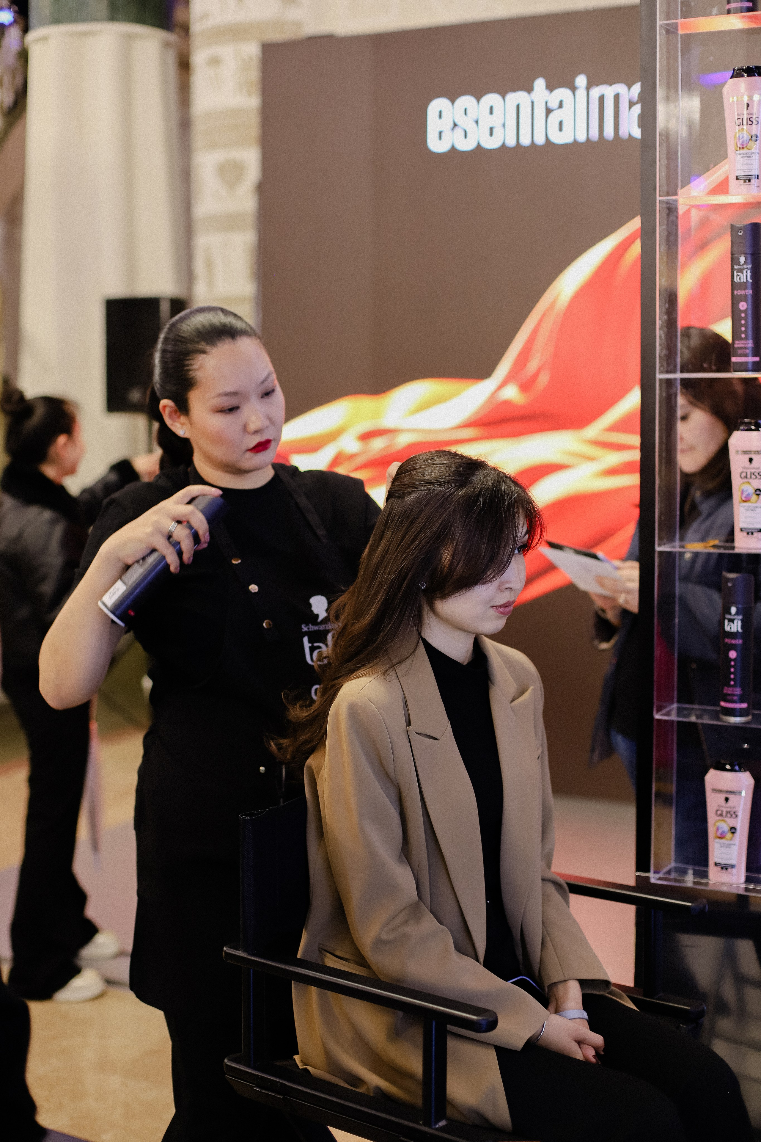 17.10 FWA зона Schwarzkopf и Perwoll. Фотограф в Алматы и Москве Даша Пушкина