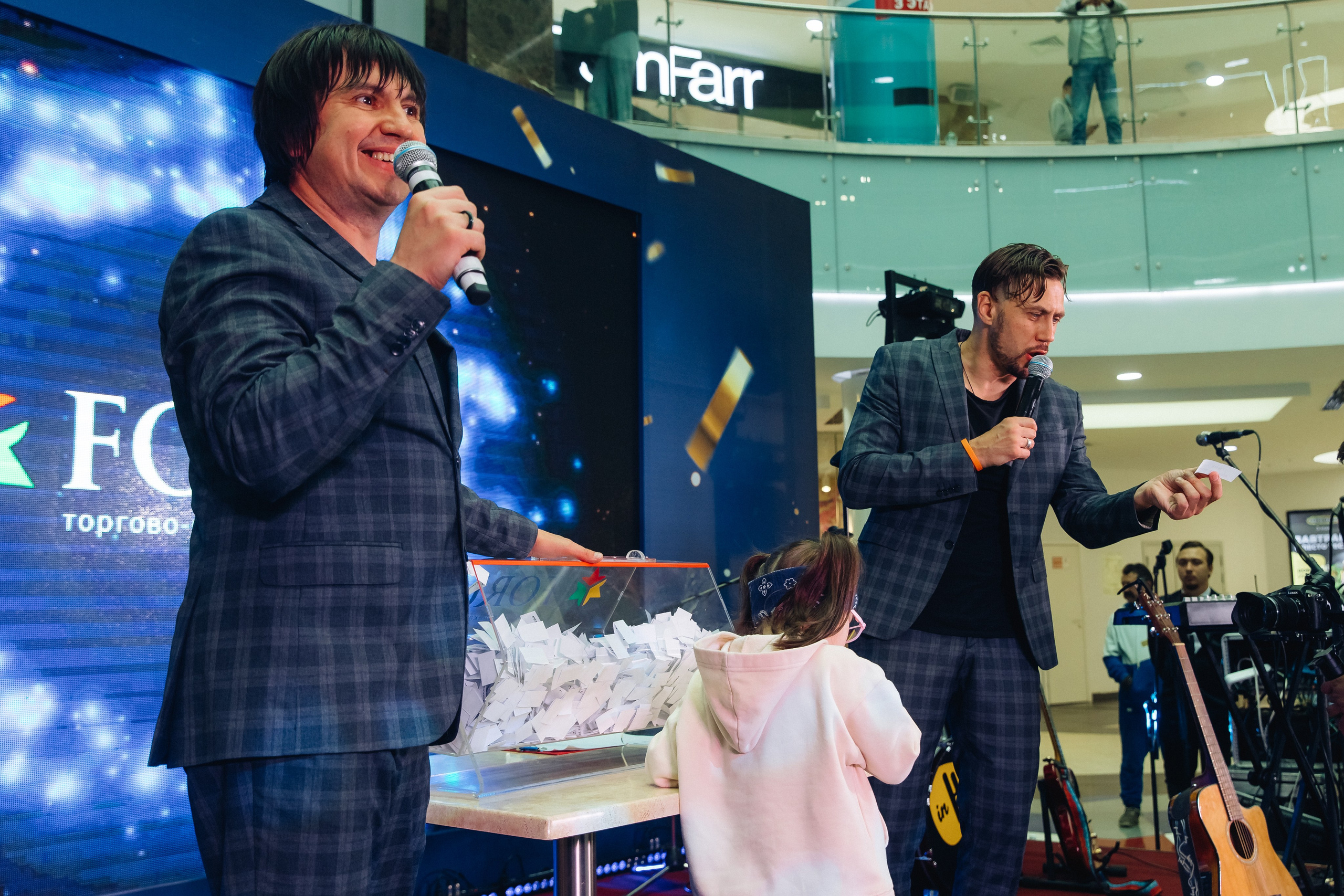 5 лет ТЦ Форум. Свадебный и семейный фотограф в Улан-Удэ