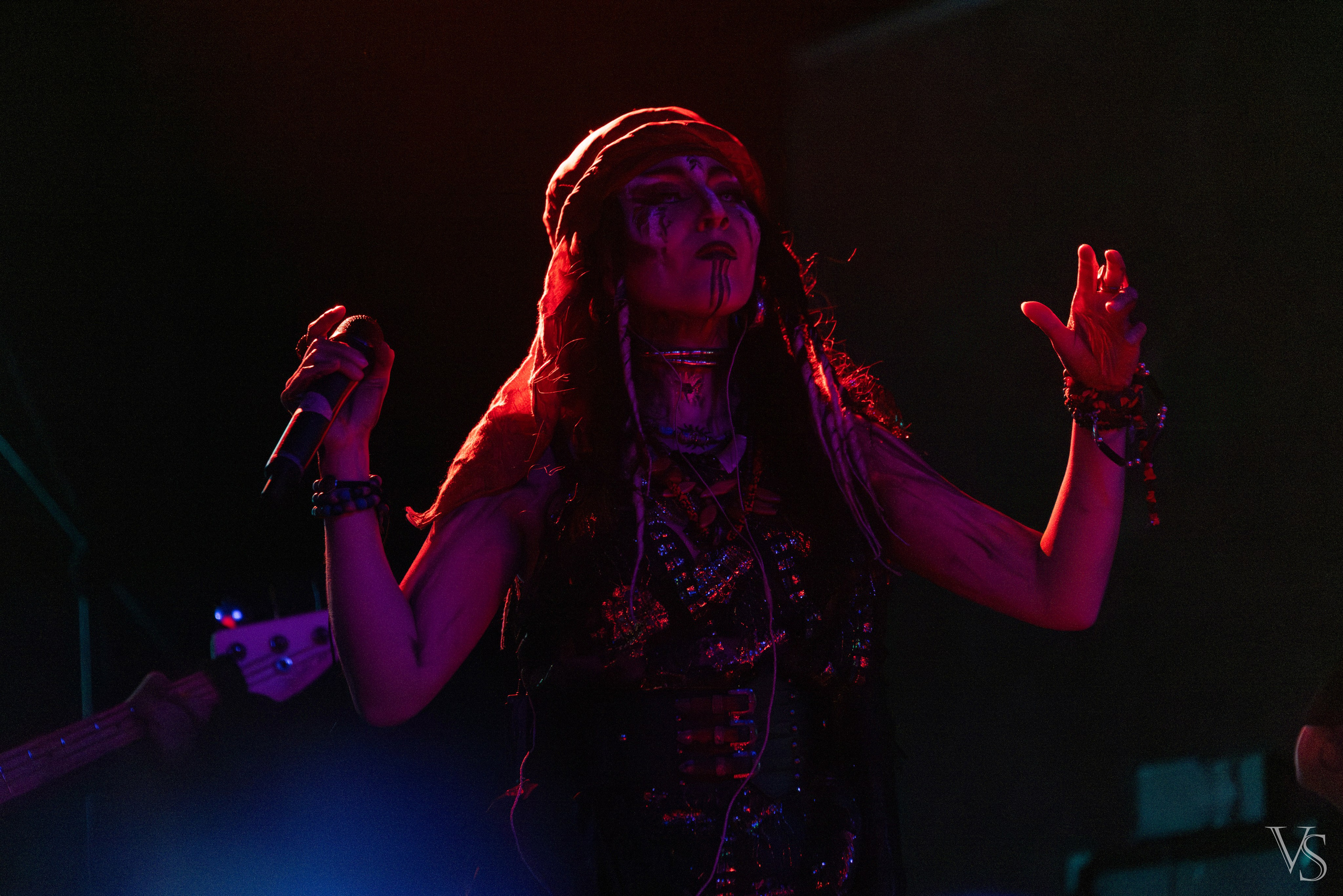 Above the stars. Проклятие Мамбо. Фотограф Виктор Степанов