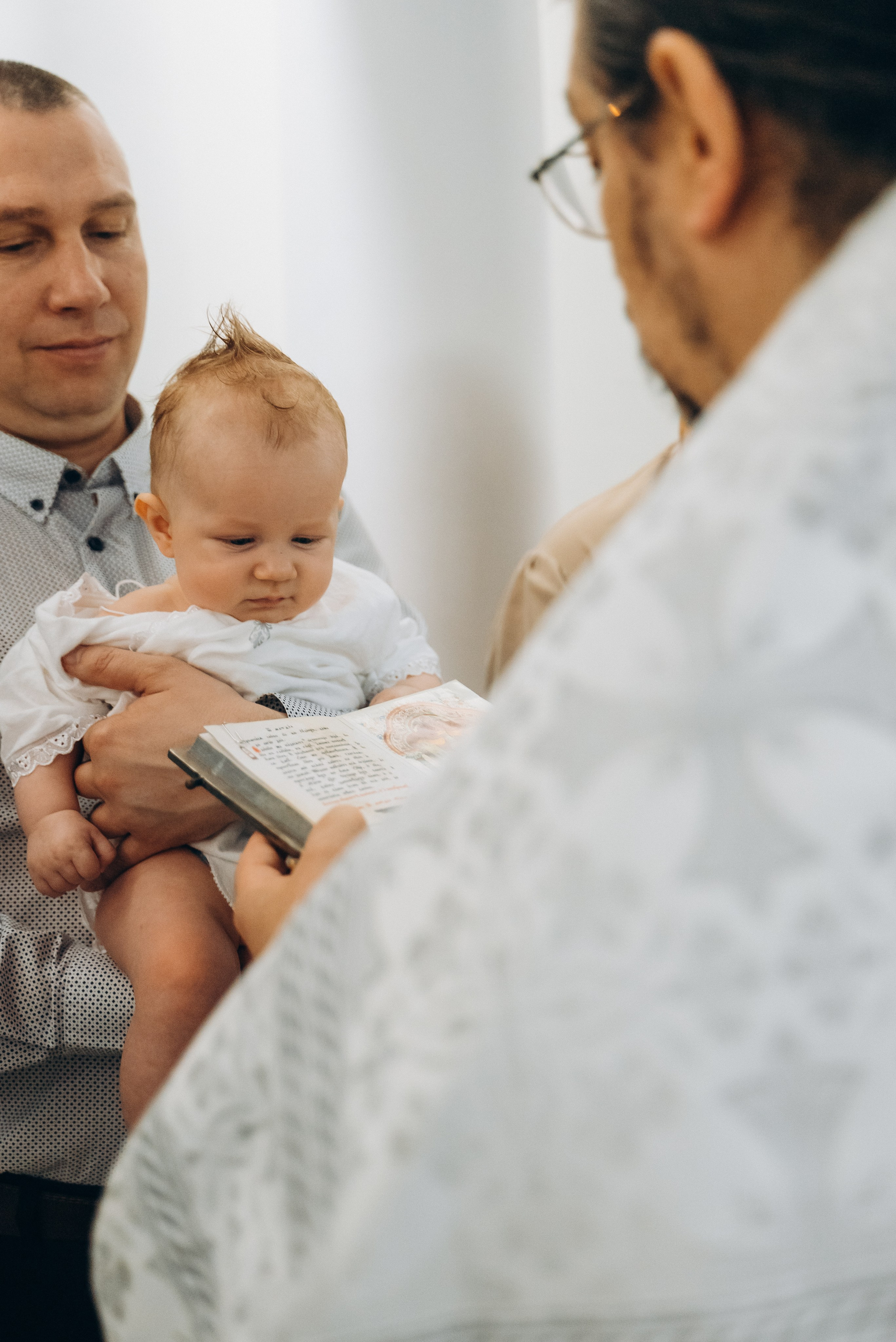Крещение Кирилла (Храм всех святых). Семейный фотограф в Минске Дарья Дреко