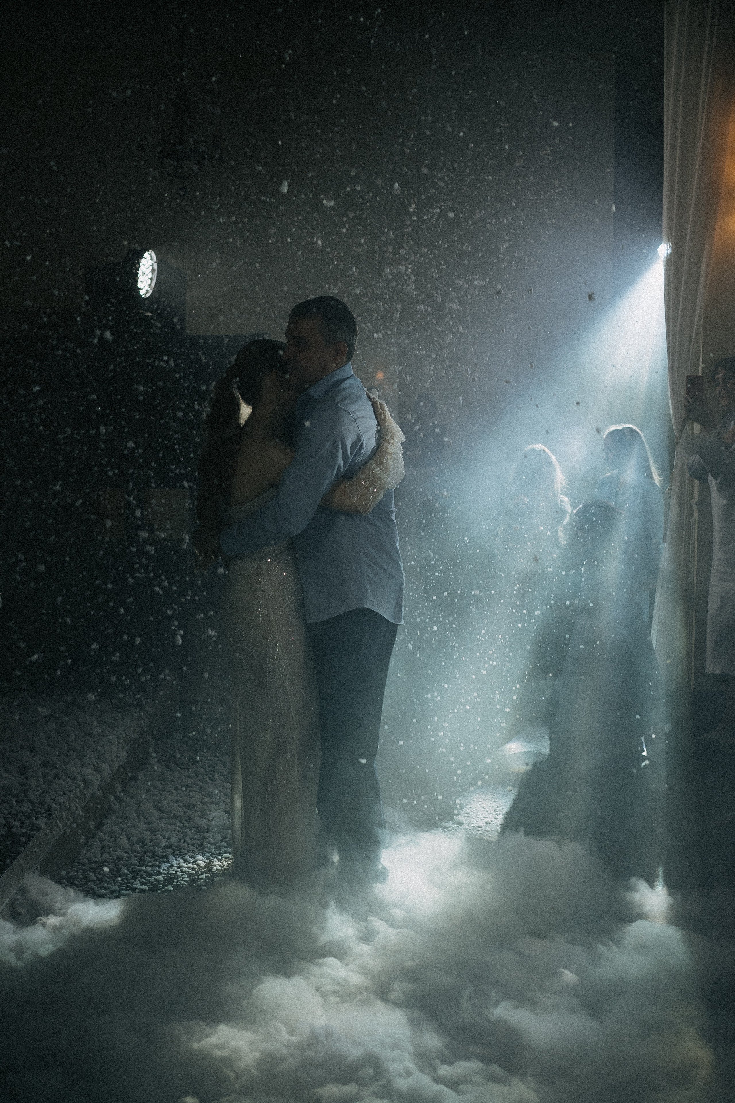 СВАДЕБНАЯ СЬЕМКА В ОТЕЛЕ В СИБИРИ. Профессиональный фотограф, Санкт-Петербург — Виктория Богомолова