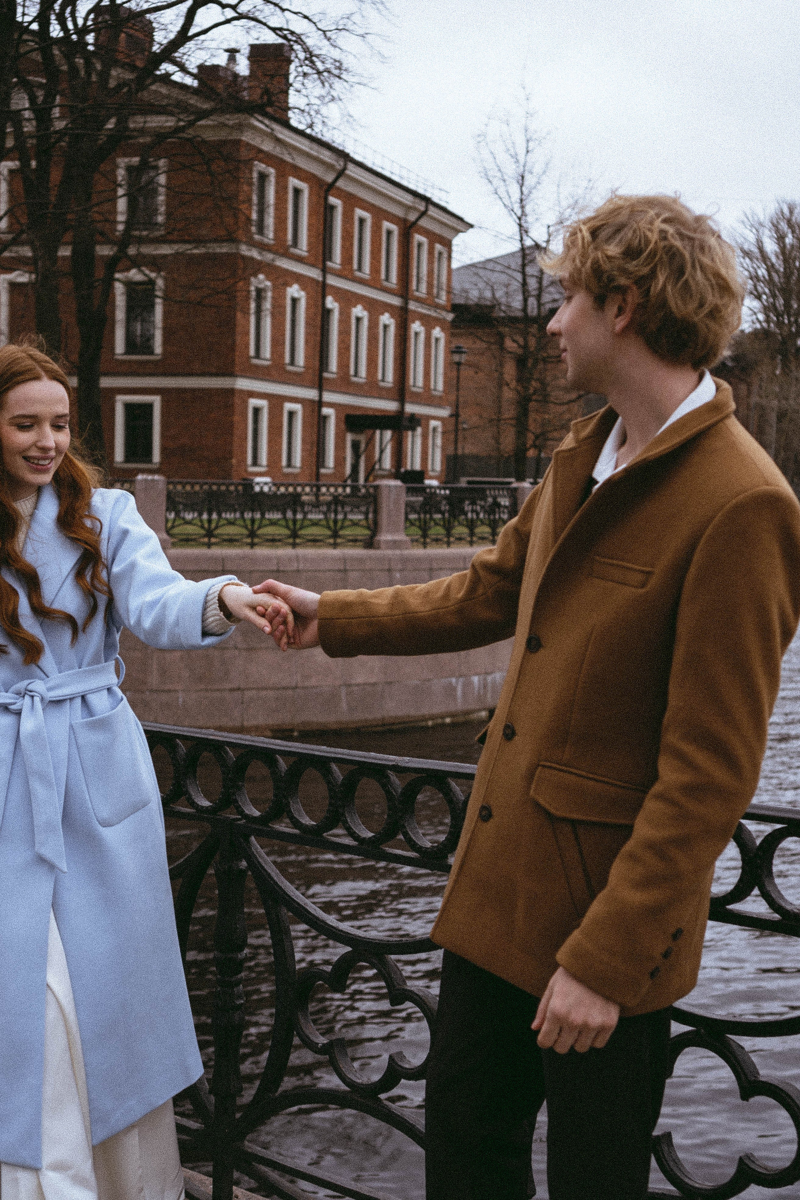 СВАДЕБНАЯ ПРОГУЛКА ПО ПЕТРОГРАДКЕ ВЕСНОЙ (ФОТОСЕССИИЯ ПАРЫ СВАДЕБНАЯ). Профессиональный фотограф, Санкт-Петербург — Виктория Богомолова