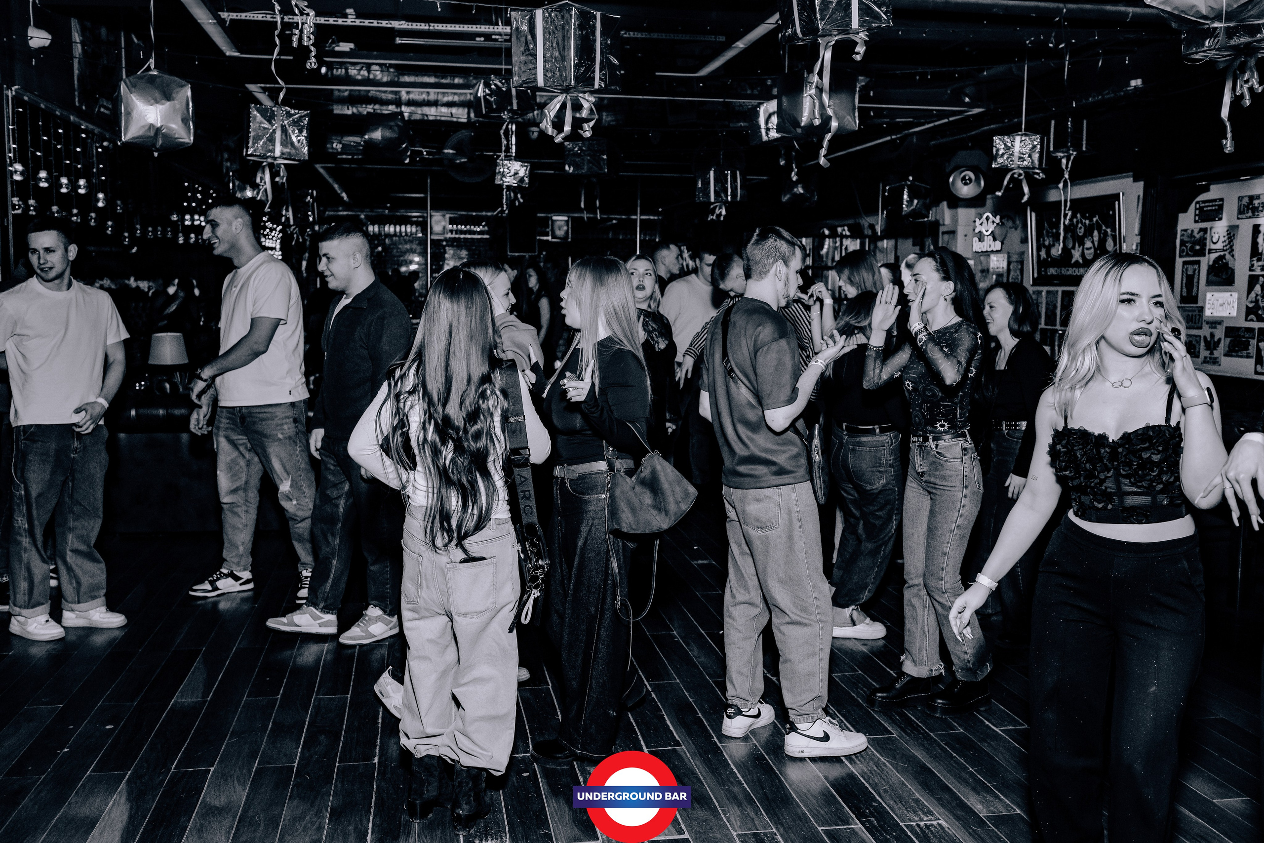 Ночной клуб. Max Vegas