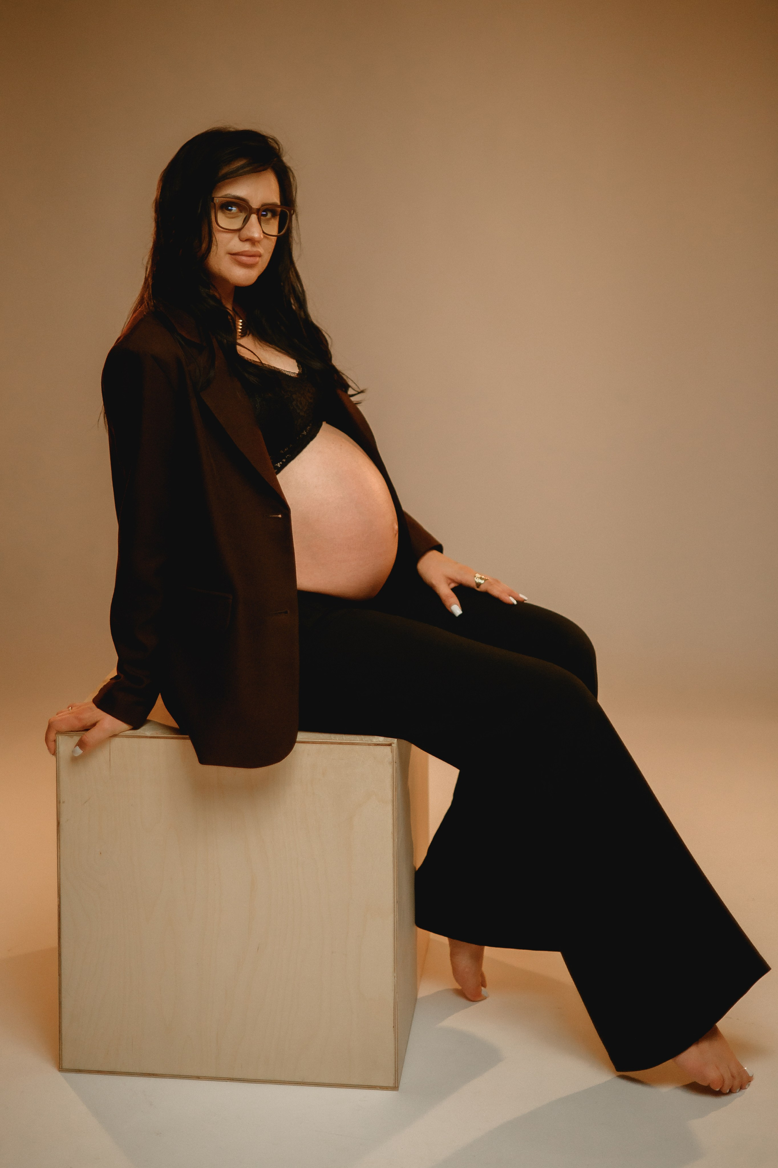 Танюша в студии. Фотограф Котова Валентина