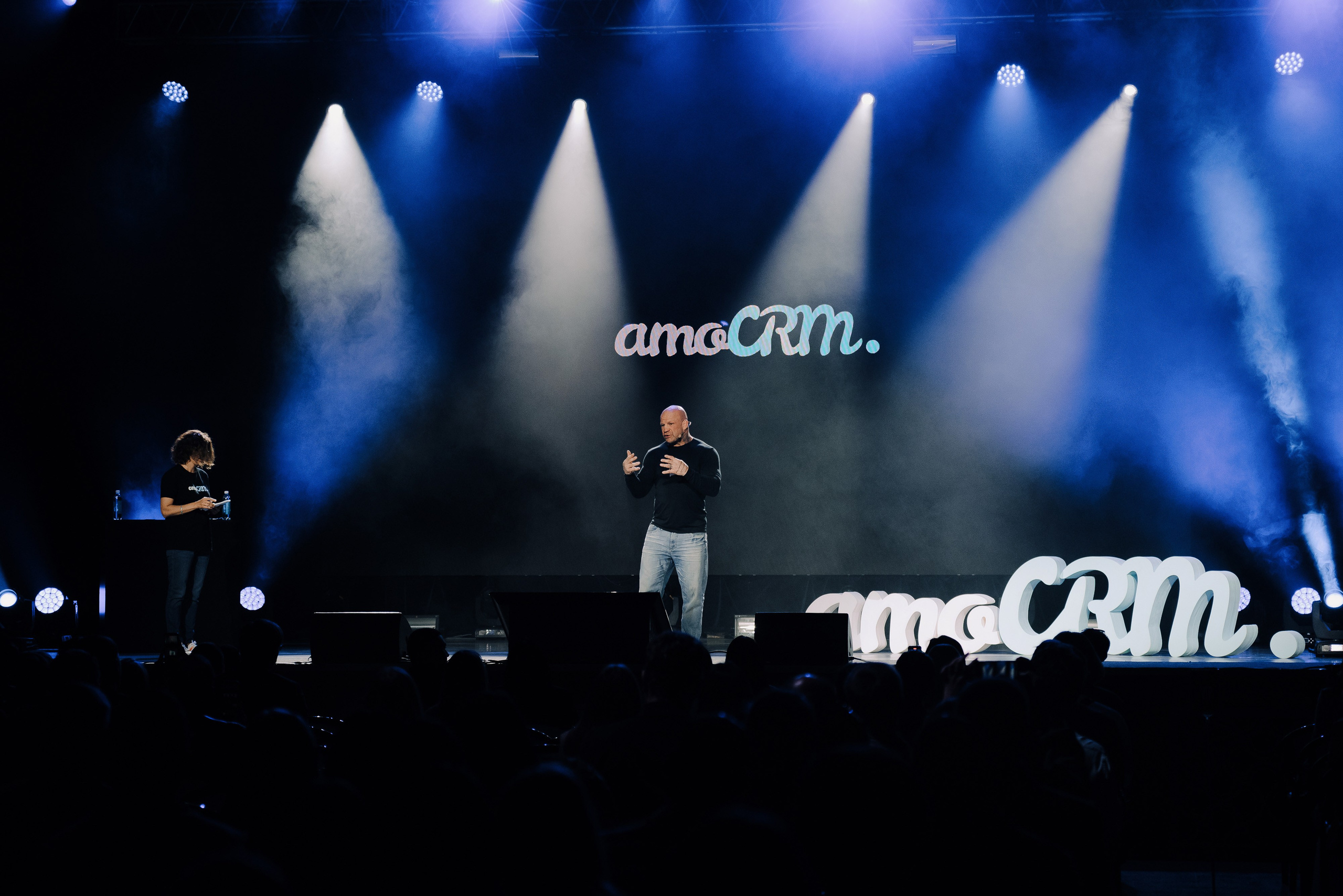 КОНФЕРЕНЦИЯ AMO CRM SIPUNI. Репортажный фотограф Зуев Роман г. Челябинск