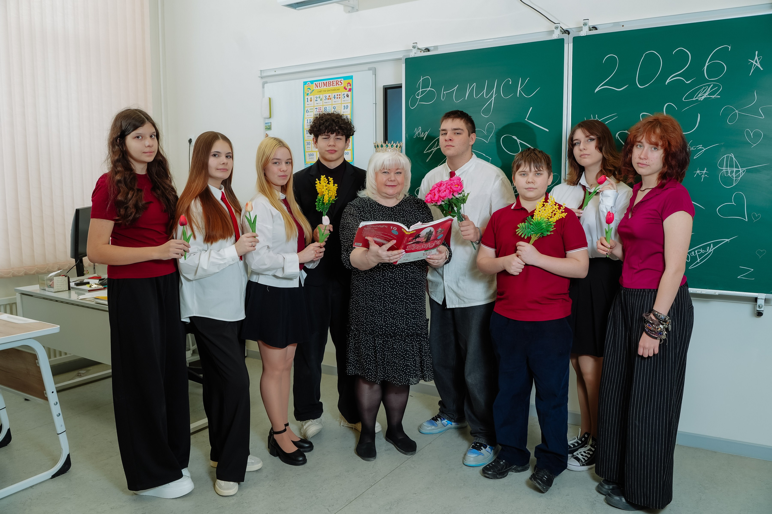 9/11 класс — общие в школе. Выпускные альбомы Чехов, выпускные альбомы