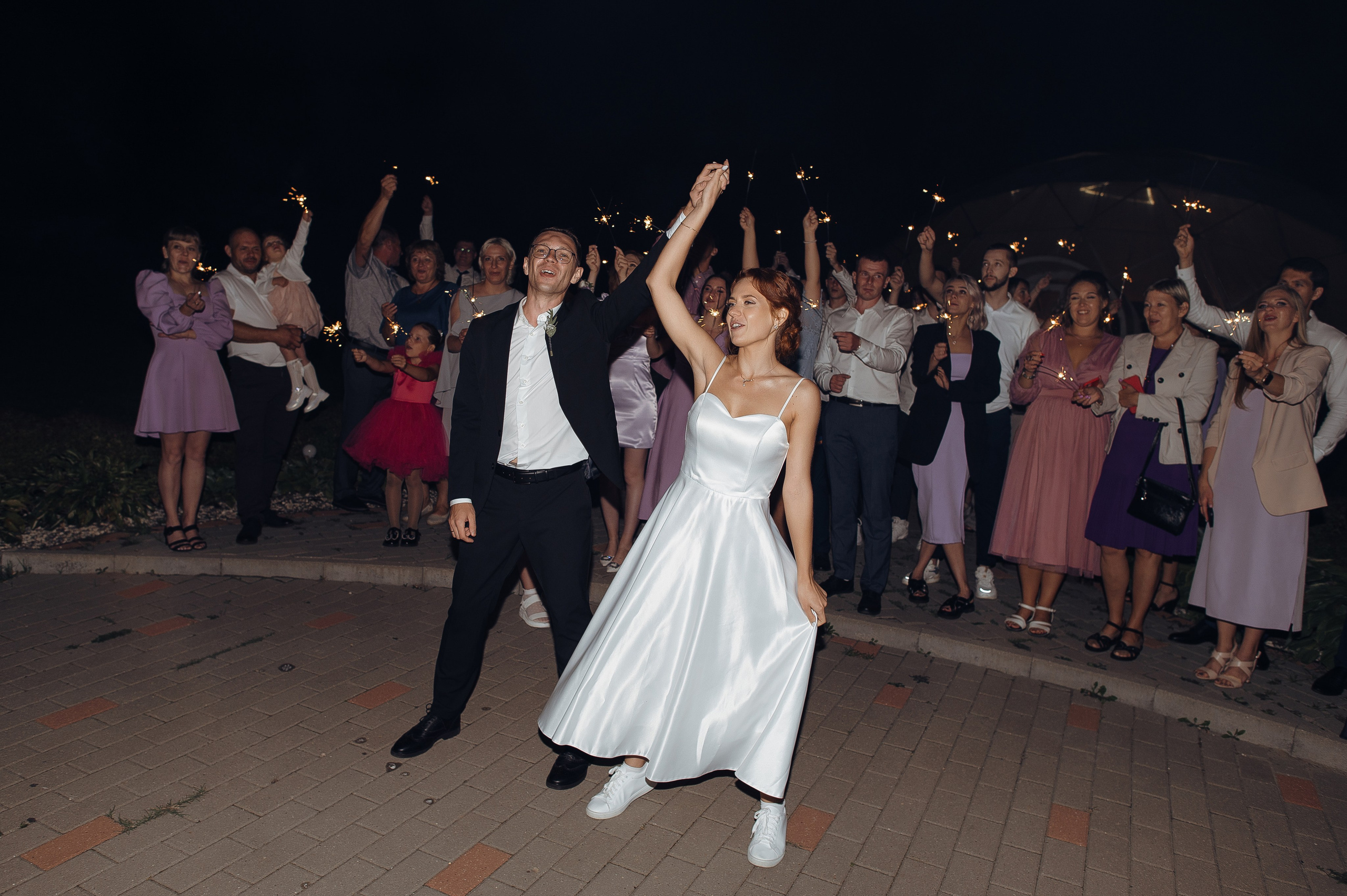 Семейный и дружелюбный свадебный день Людмилы и Сергея. Свадебный фотограф в Ярославле Денис Медоваров