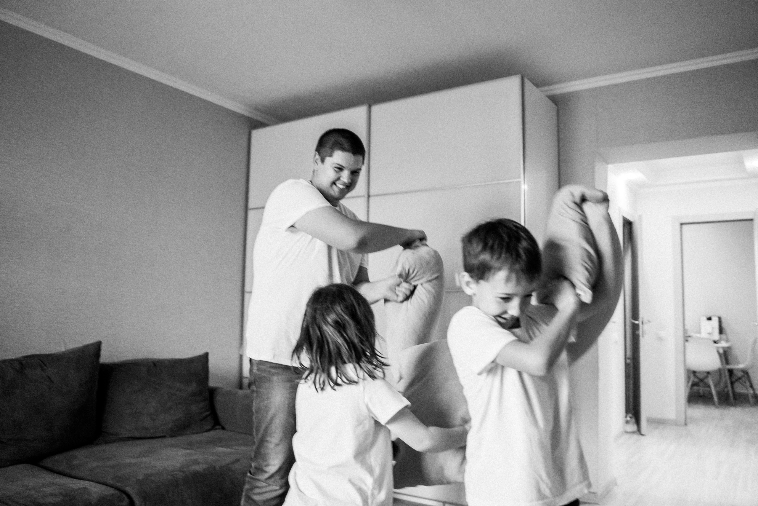 Вова, Вероника + 2. Главная