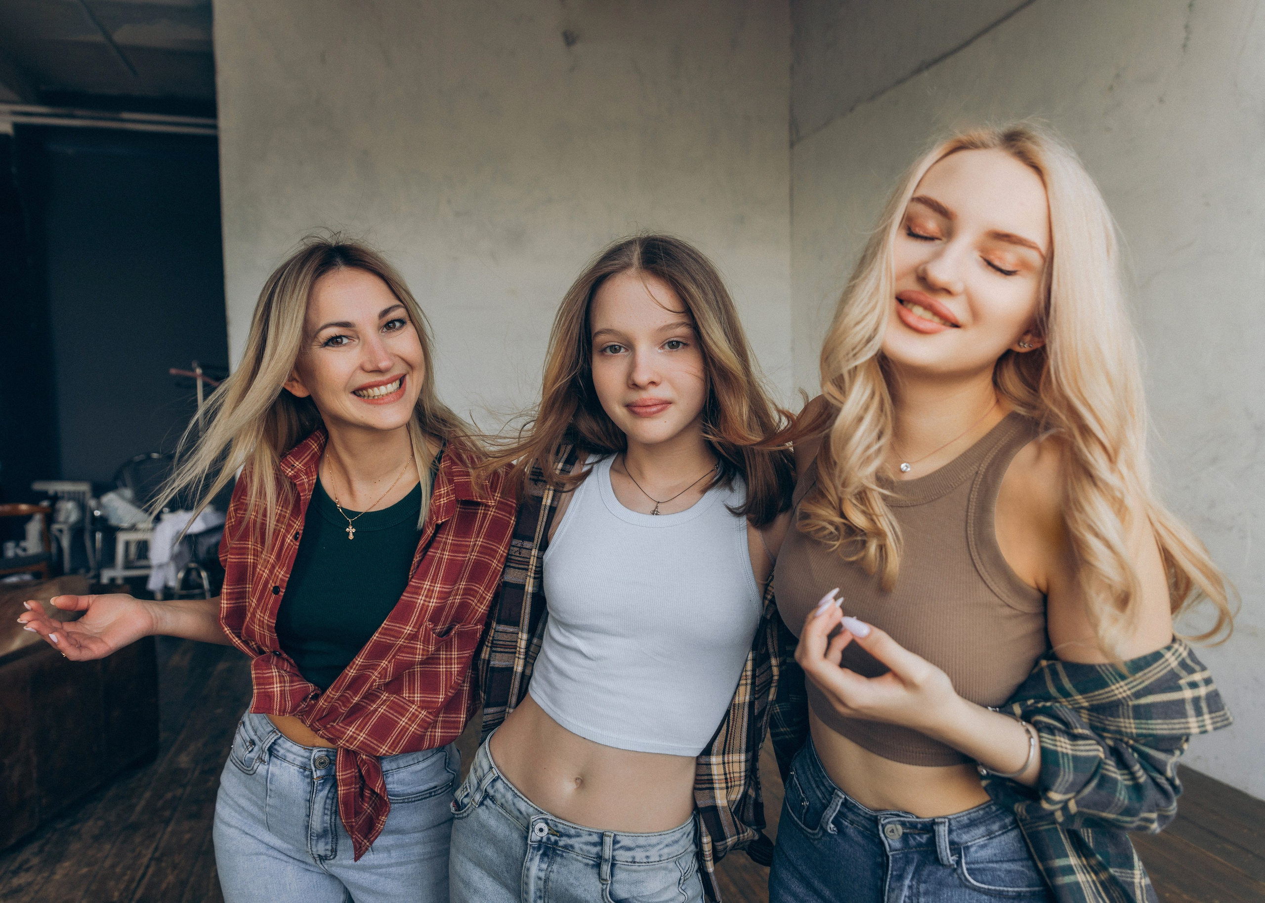 Юля, Вика, Лена. Семейный фотограф В Москве Александра Дейкун