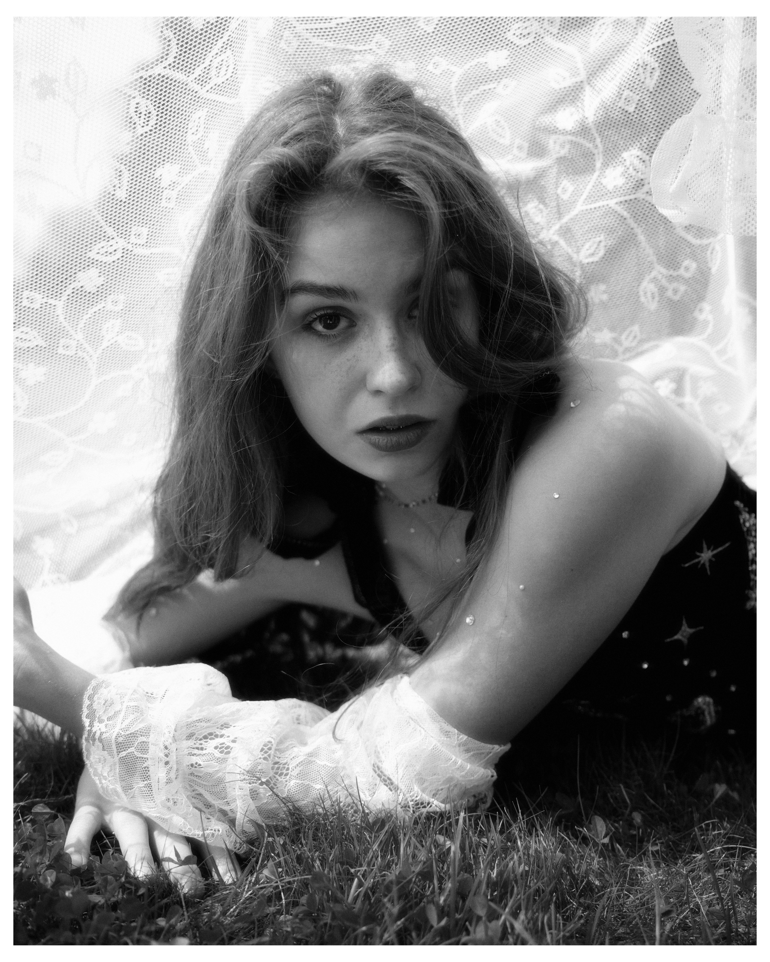 QLING.STUDIO'24. ANNA — PHOTOGRAPHER