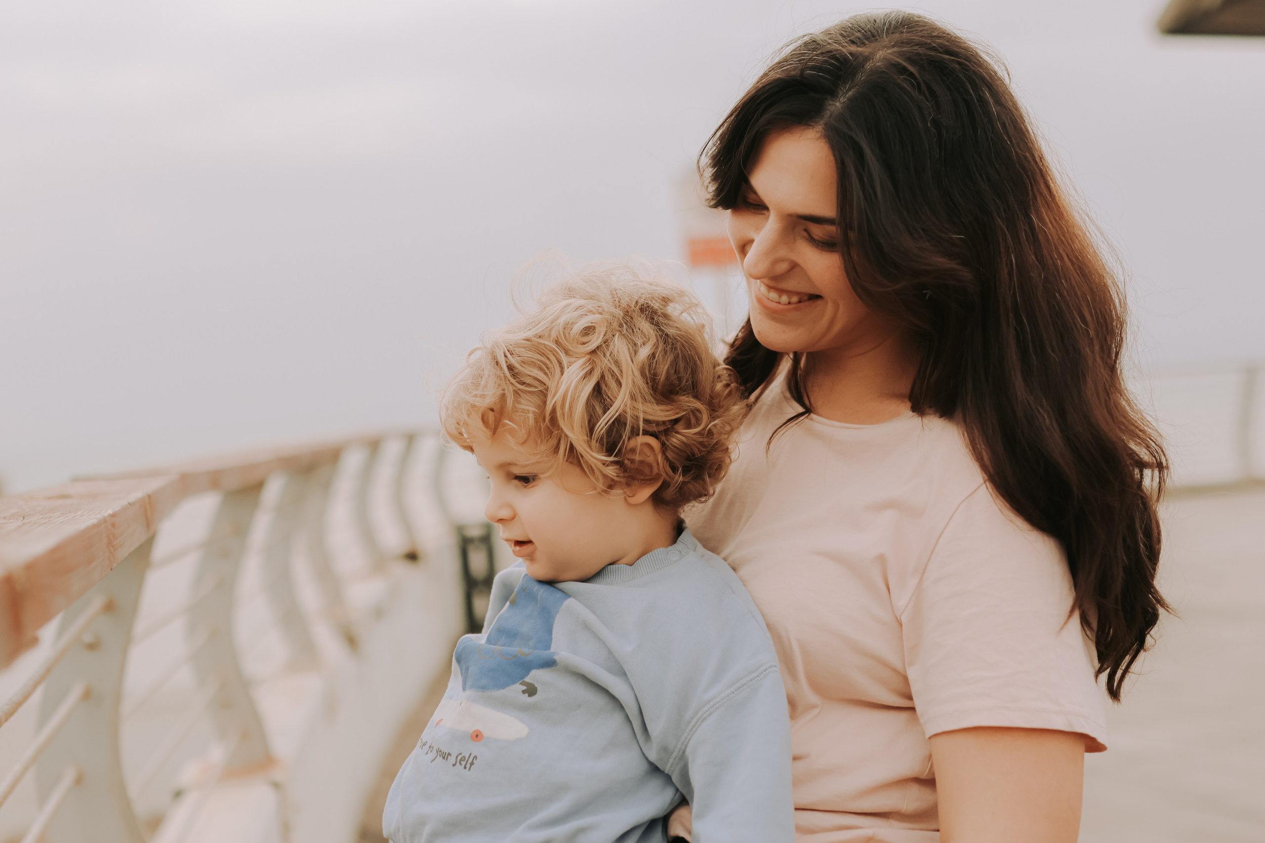 Eithan's family, Tel Aviv | February 2026. Photographer in Israel Alice Milchin
