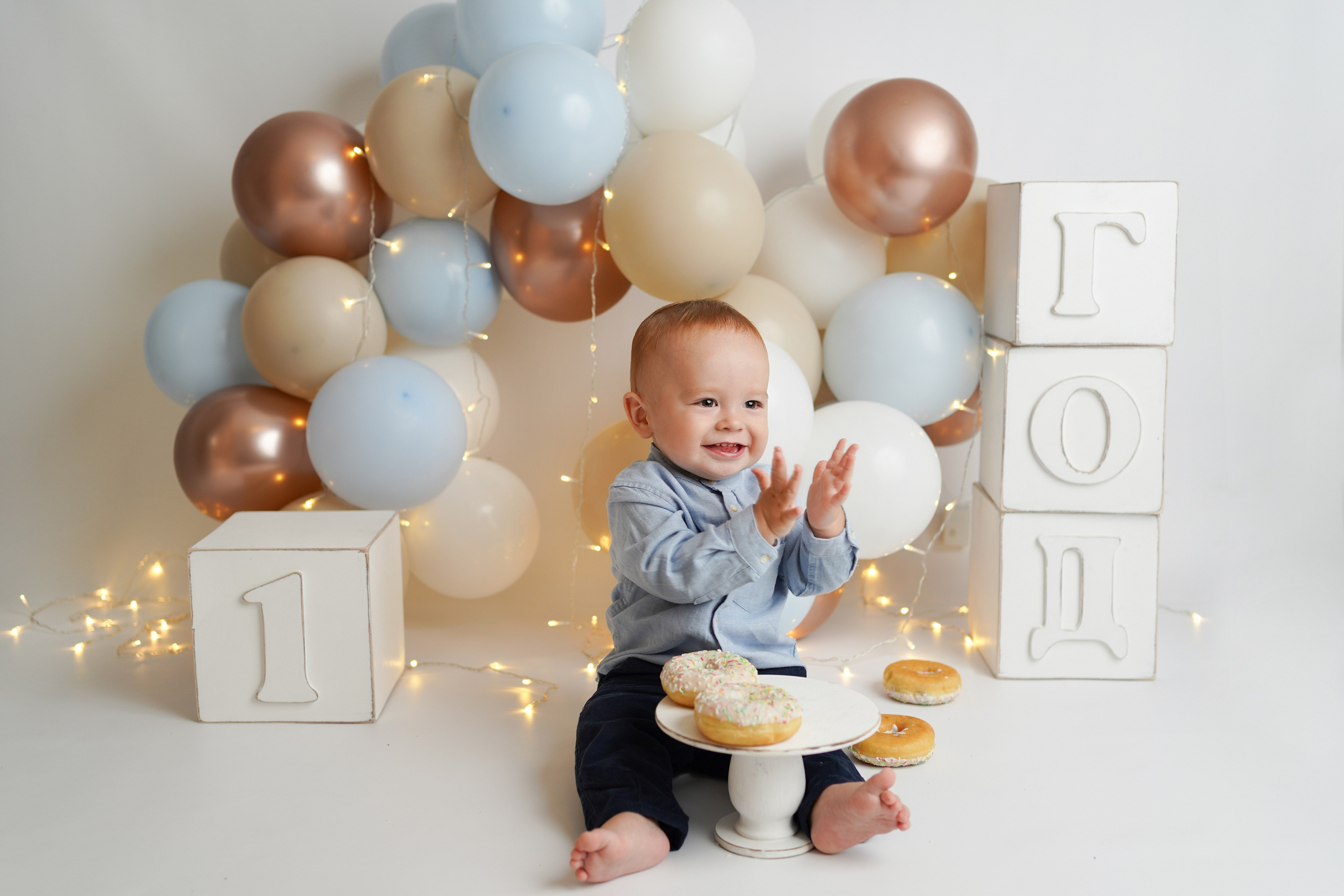 Детская фотосессия Первый годик для мальчиков. Детский фотограф и фотограф новорожденных в Калининград Оксана Иваний