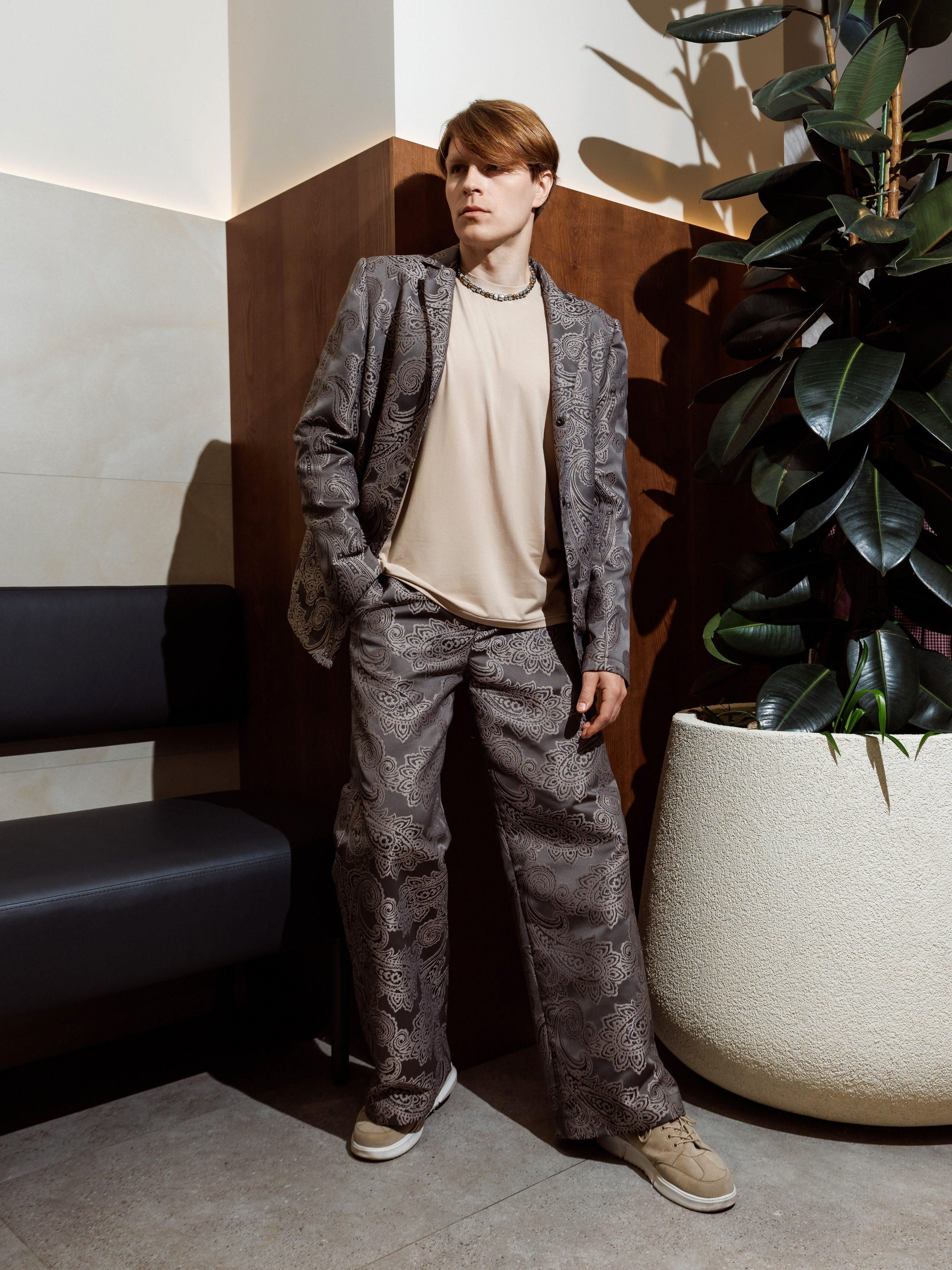 TONY CLOU. Съёмка в кофейне. Фотограф Виталий Хайлов, Екатеринбург