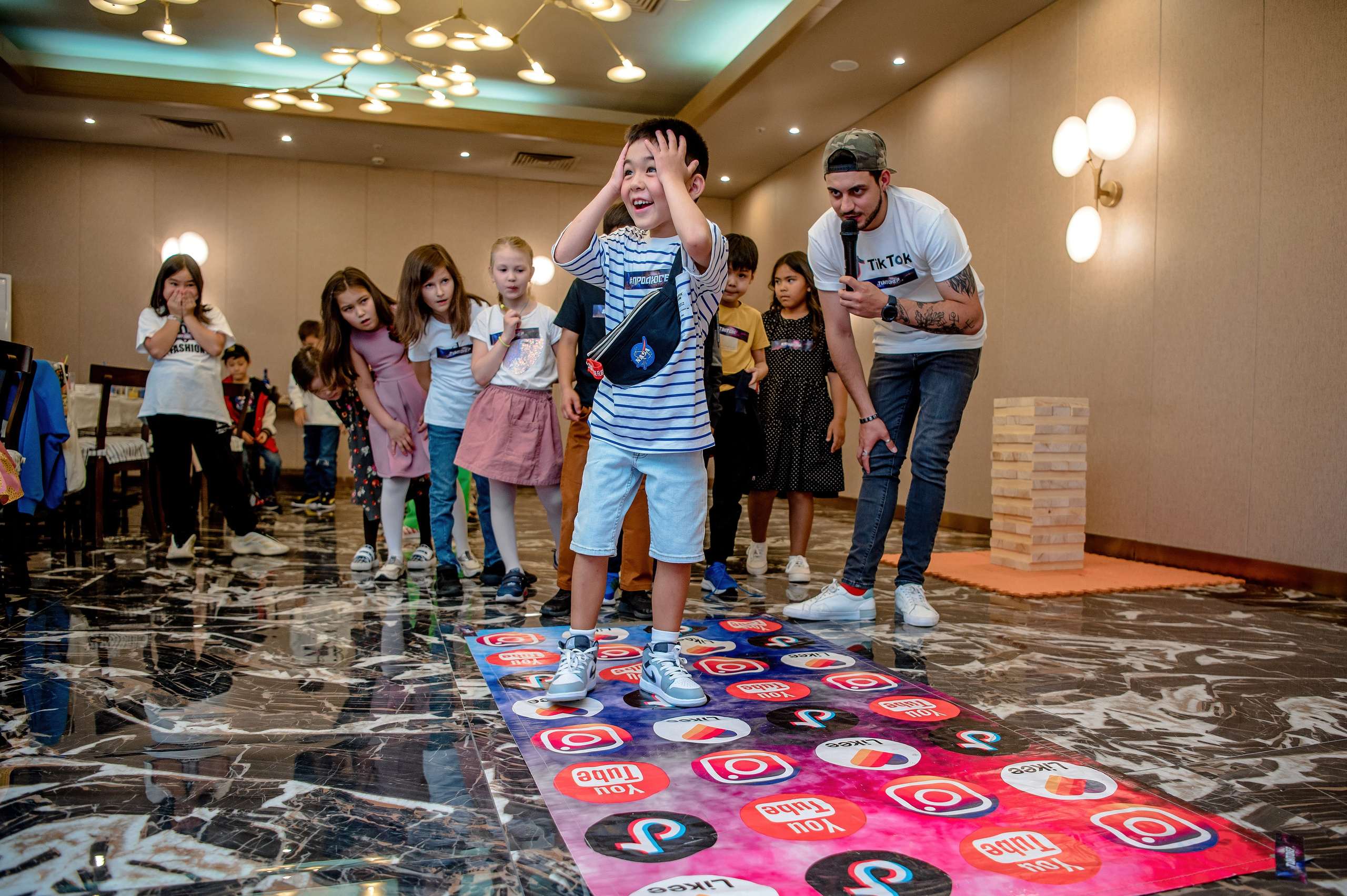 Вечеринки. Праздники. Елена Северина фотограф, Алматы: репортаж (спорт, концерты, конференции), предметная и фуд-съёмка, портреты, каталоги, фэшн, ретушь