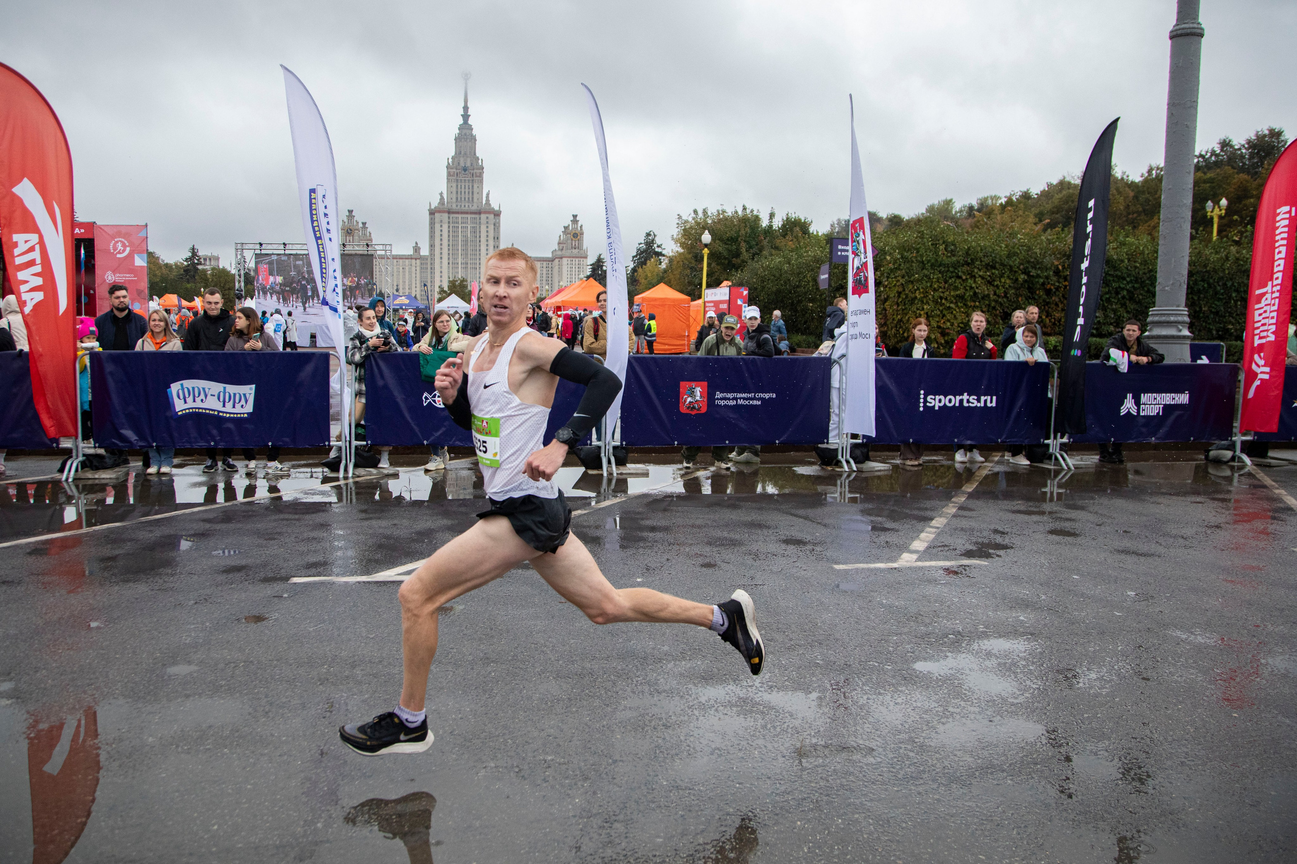 Полумарафон Моя столица, 1 октября 2023 г. Фотограф Сергей Ловкий