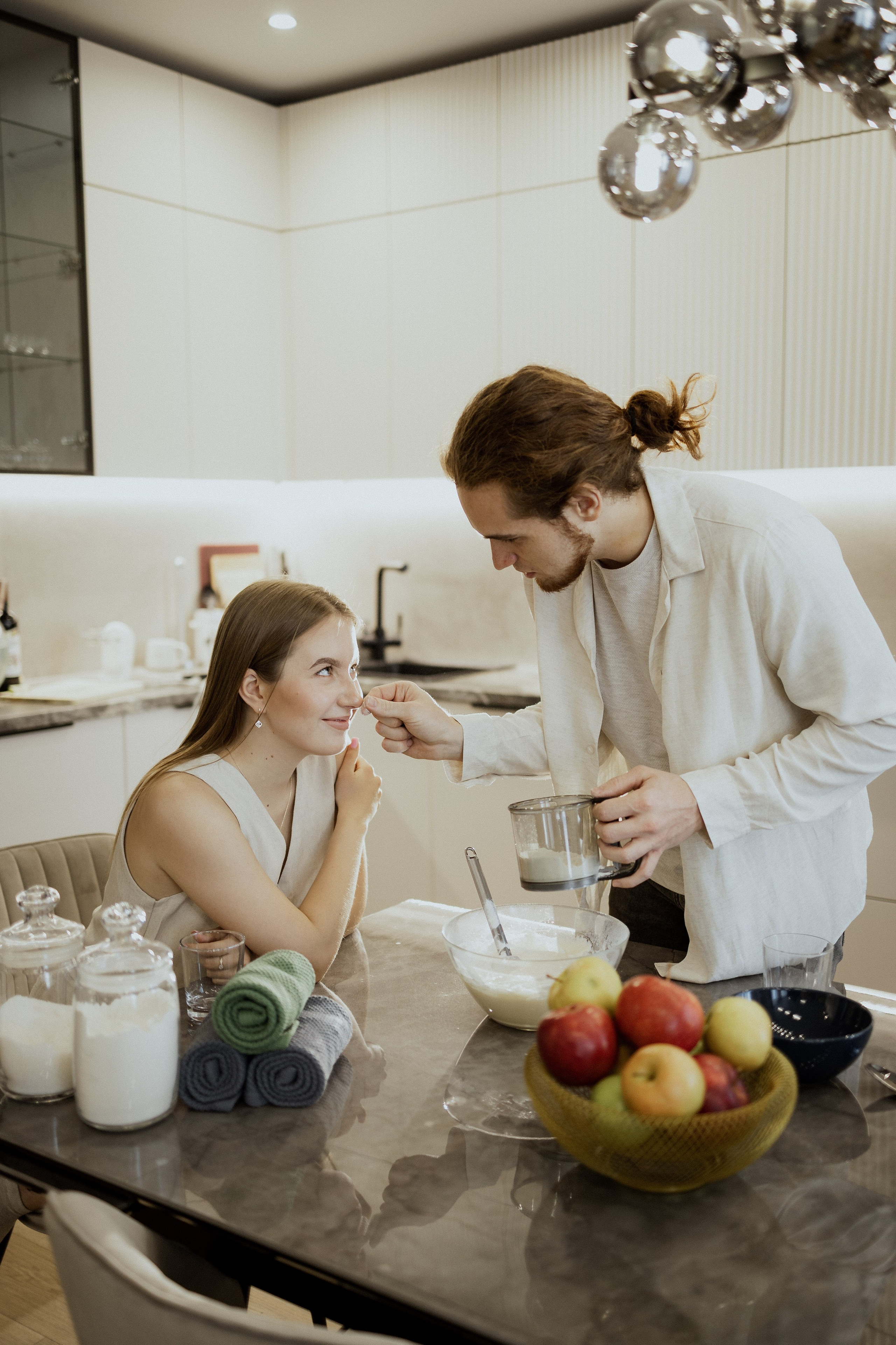 Юлия и Владимир | LoveStory. Фотограф Челябинск Эвелина Ганага, съемка для бизнеса и маркетплейсов