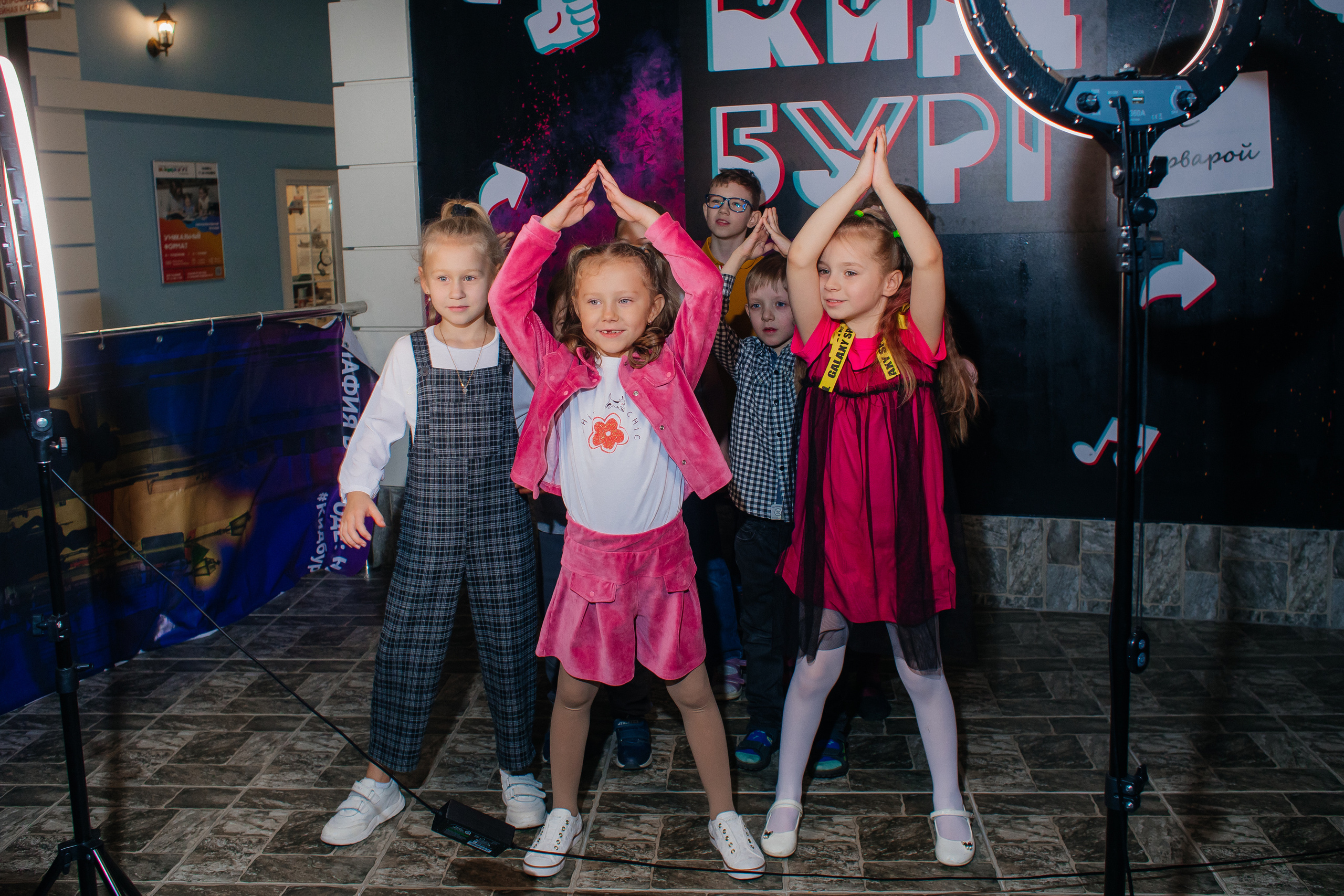 КидБург. Город профессий. Семейный фотограф в Санкт-Петербурге Ева Маркова