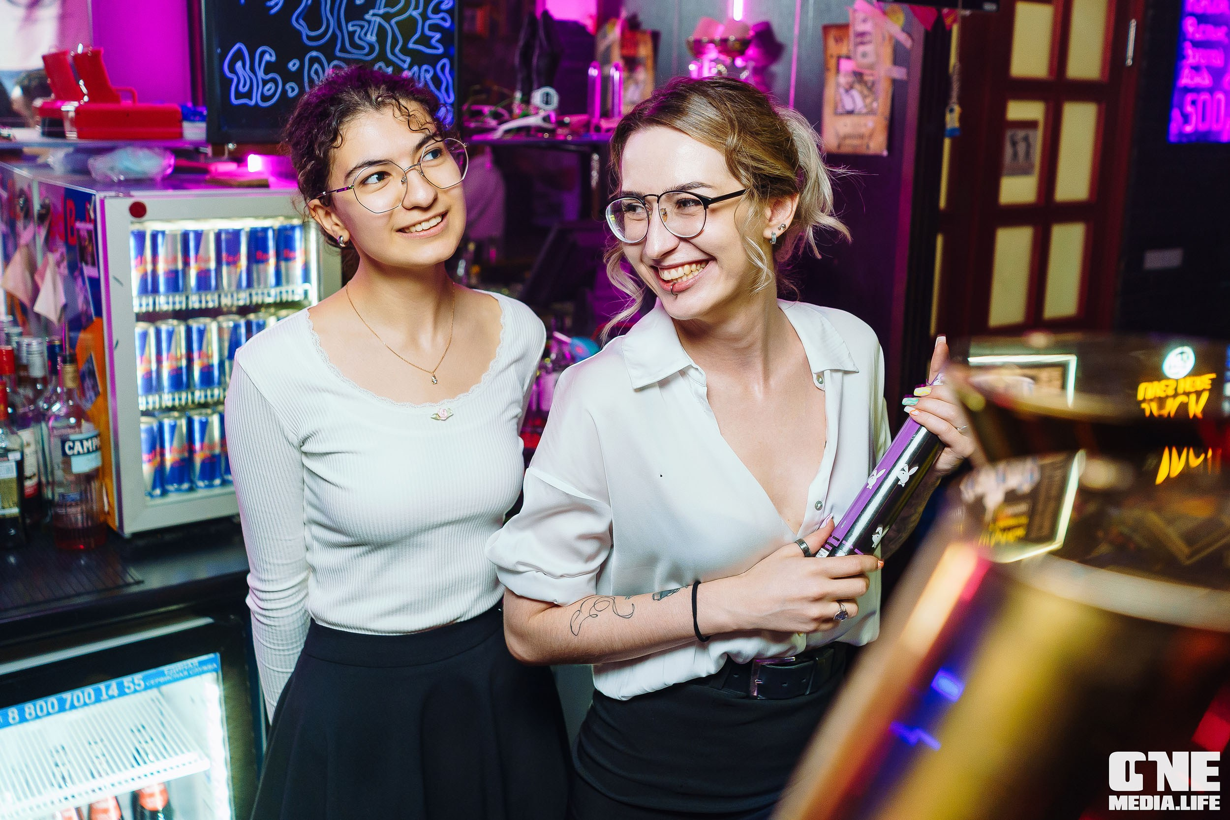 Фоторепортаж из бара XxxX. One Media Life: фоторепортажи, фотоотчеты с мероприятий и заведений