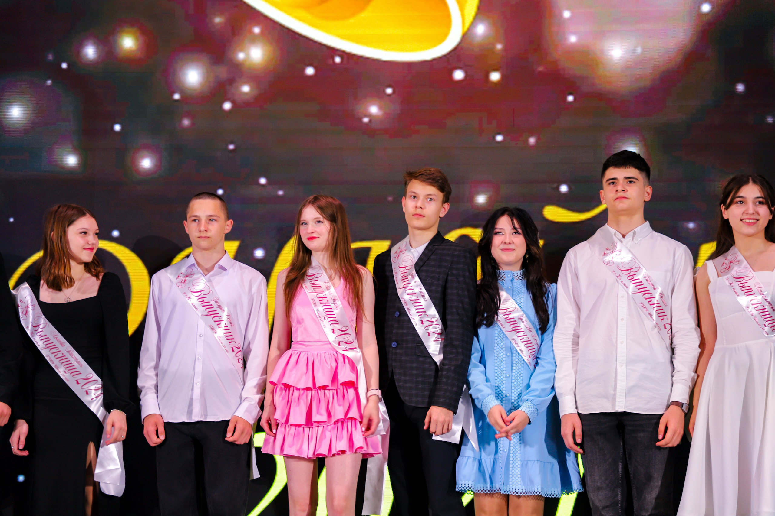 Последние звонки в школе. K-pop (и не только) фотограф в Москве Светлана Полякова