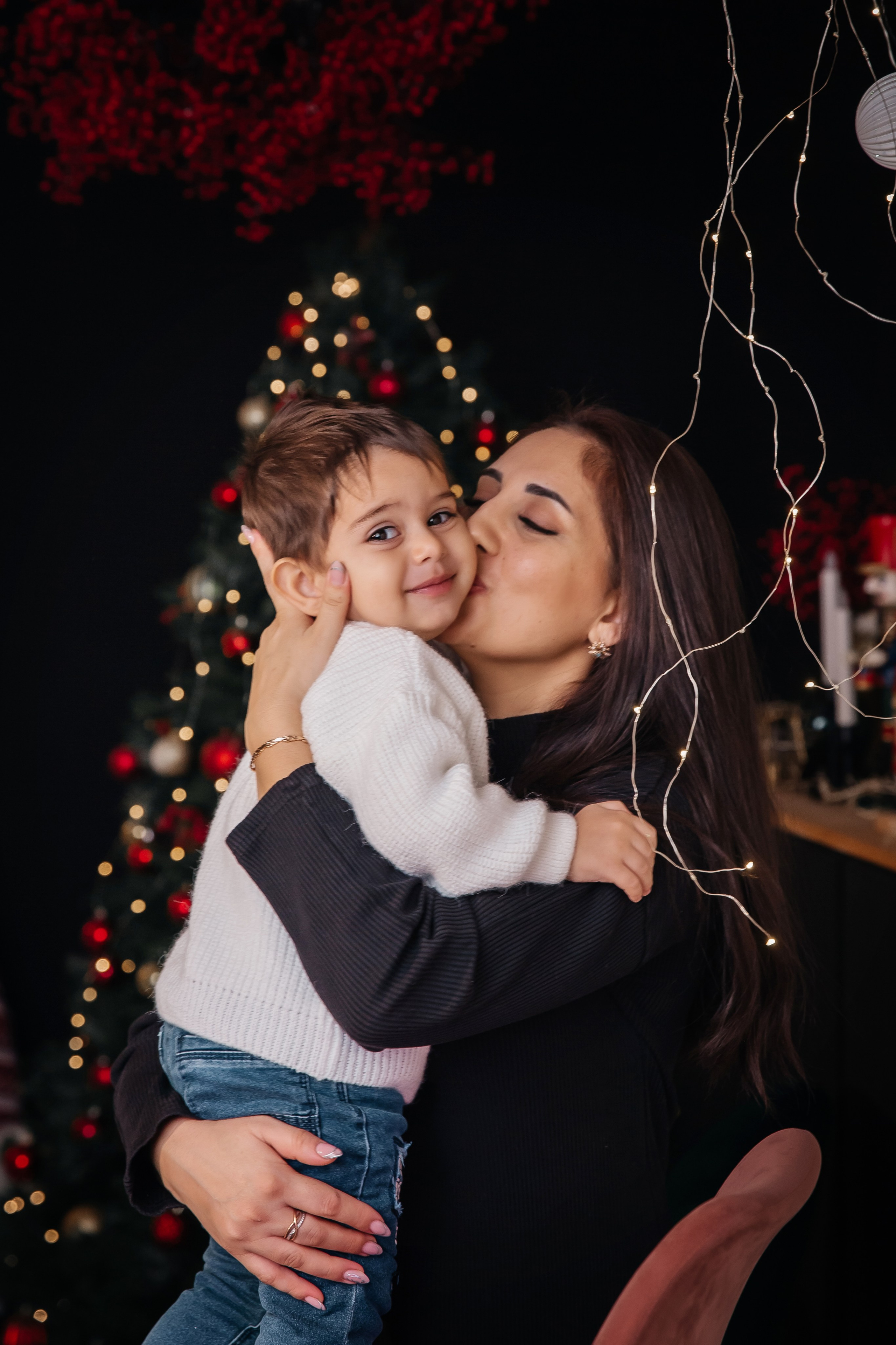 Семейная новогодняя фотосессия. Фотограф Любава Колесник. Выпускные альбомы в Крымском районе